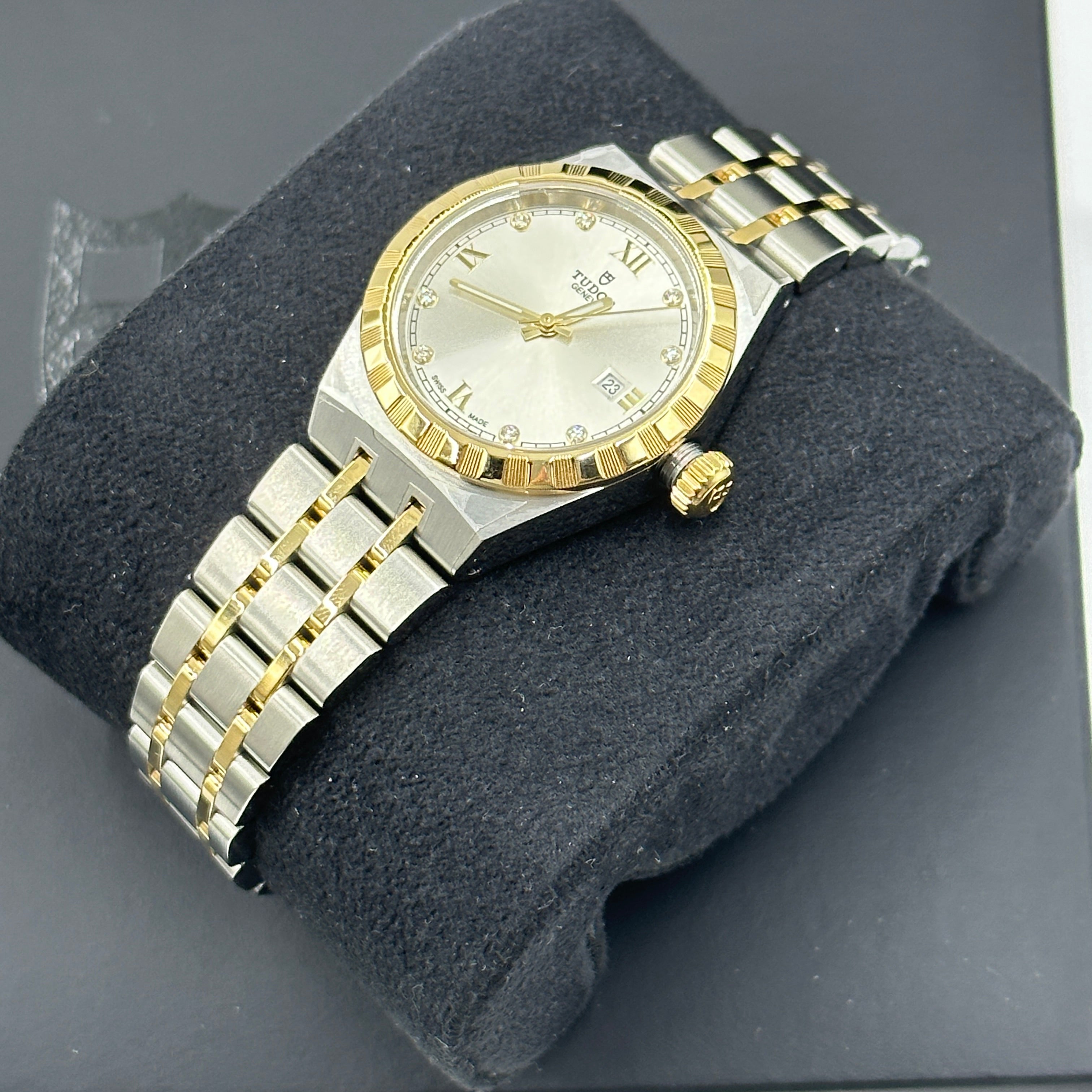 Tudor Royal Date M28303-0002 2025