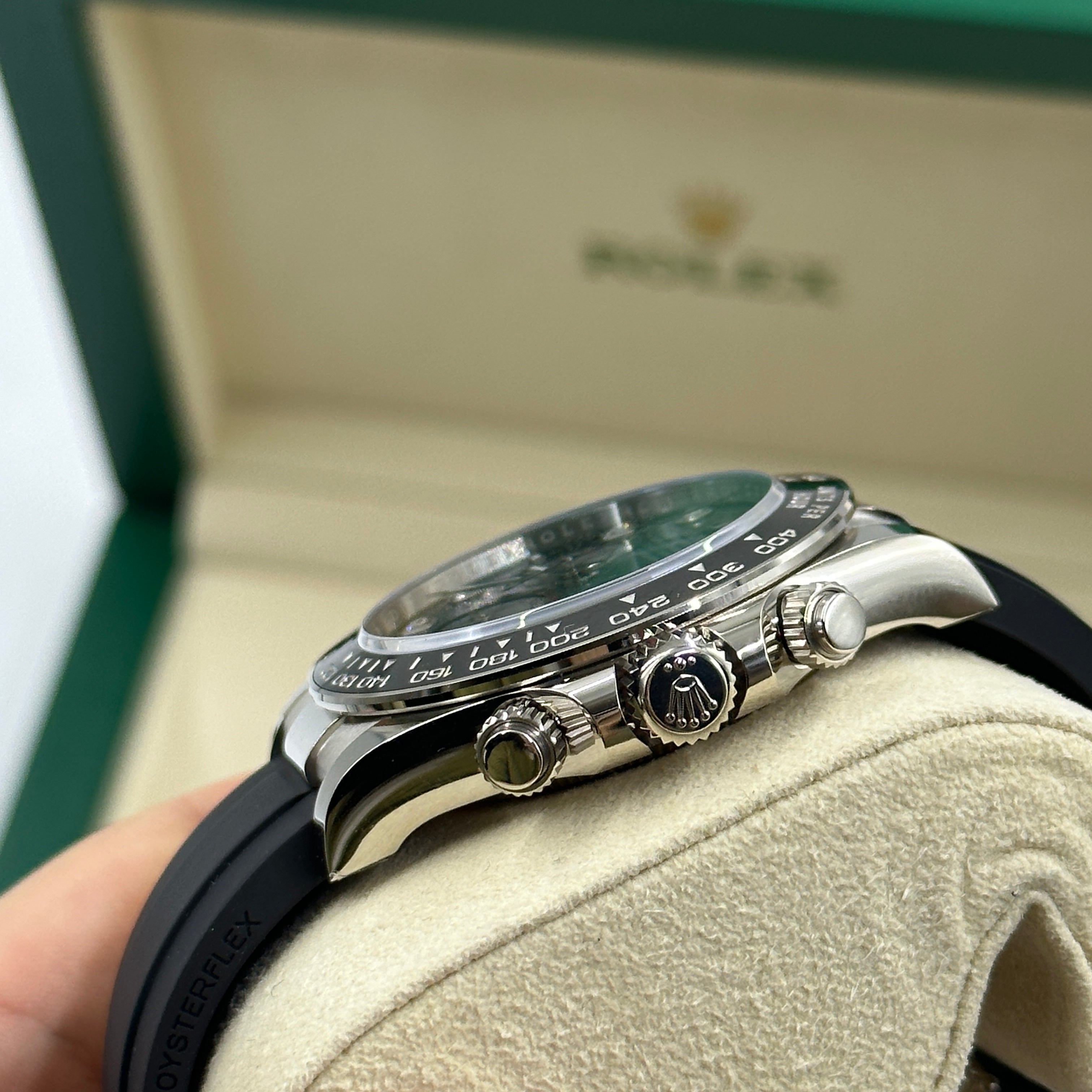 Rolex Cosmograph Daytona 126519 Bright black and steel set with diamonds