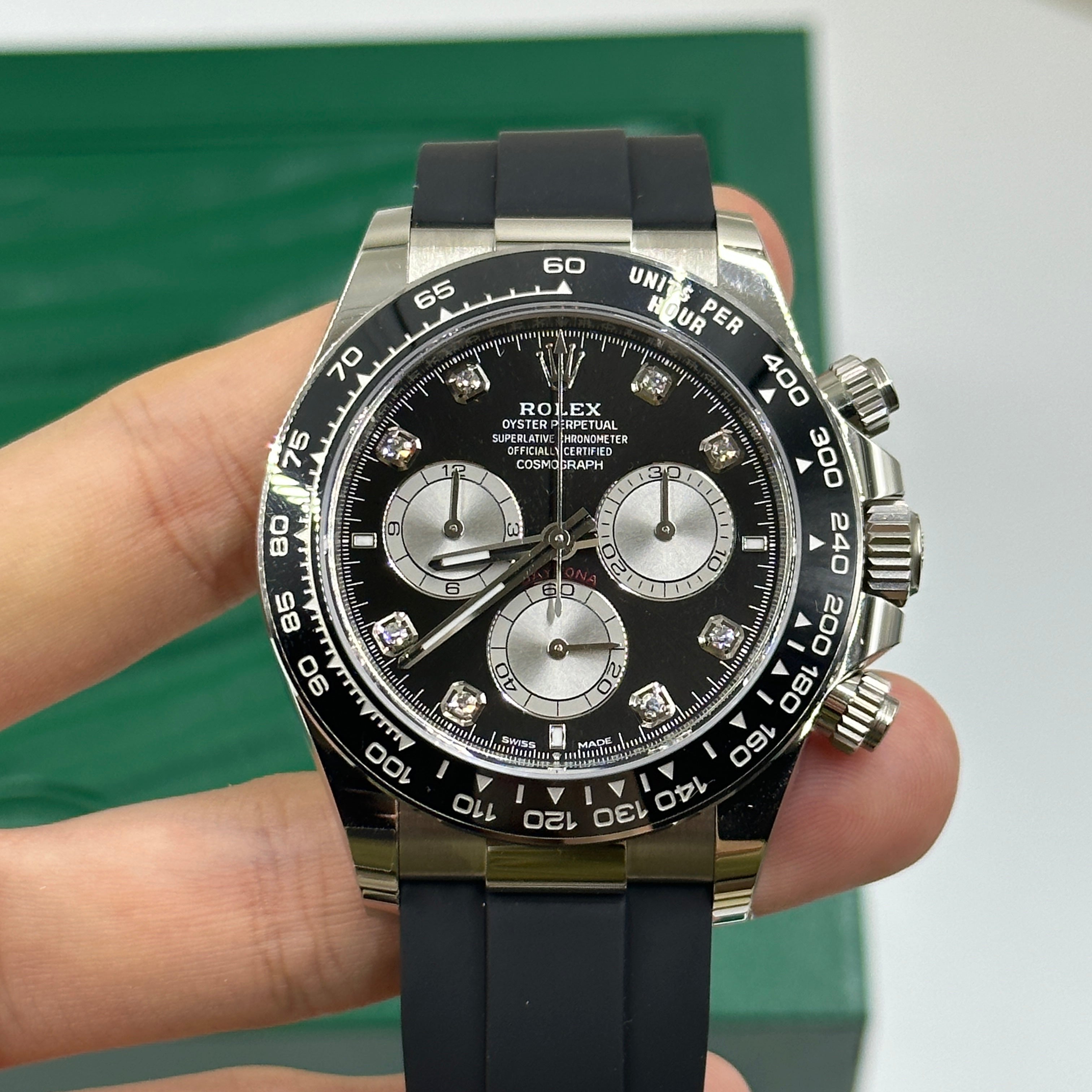 Rolex Cosmograph Daytona 126519 Bright black and steel set with diamonds