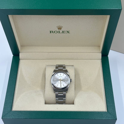 Rolex Perpetual 34 124200 Silver Oyster
