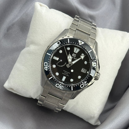 Grand Seiko Evolution 9 Collection SLGA015 2026
