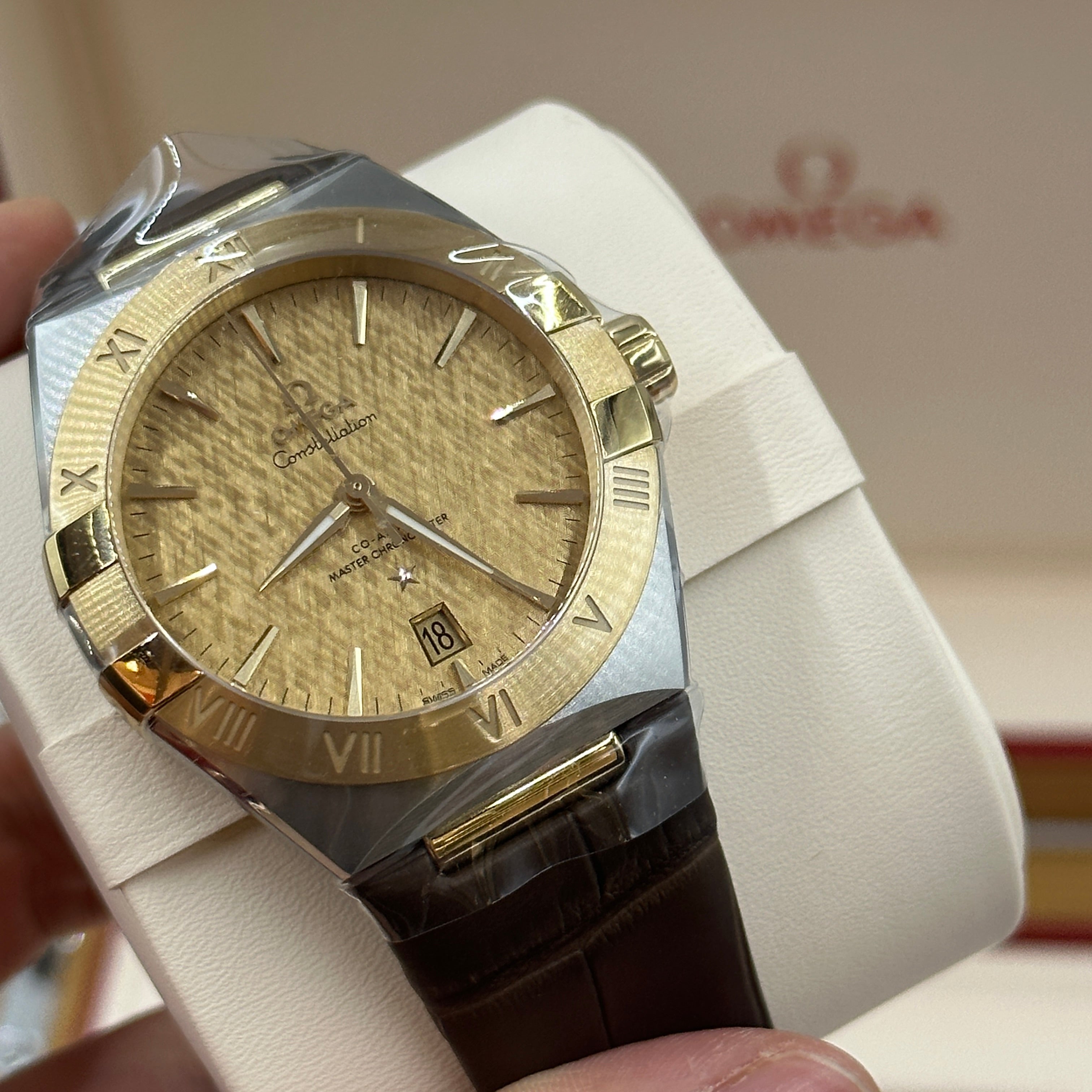 Omega CONSTELLATION CO‑AXIAL MASTER CHRONOMETER 39 MM 131.23.39.20.08.001 2026