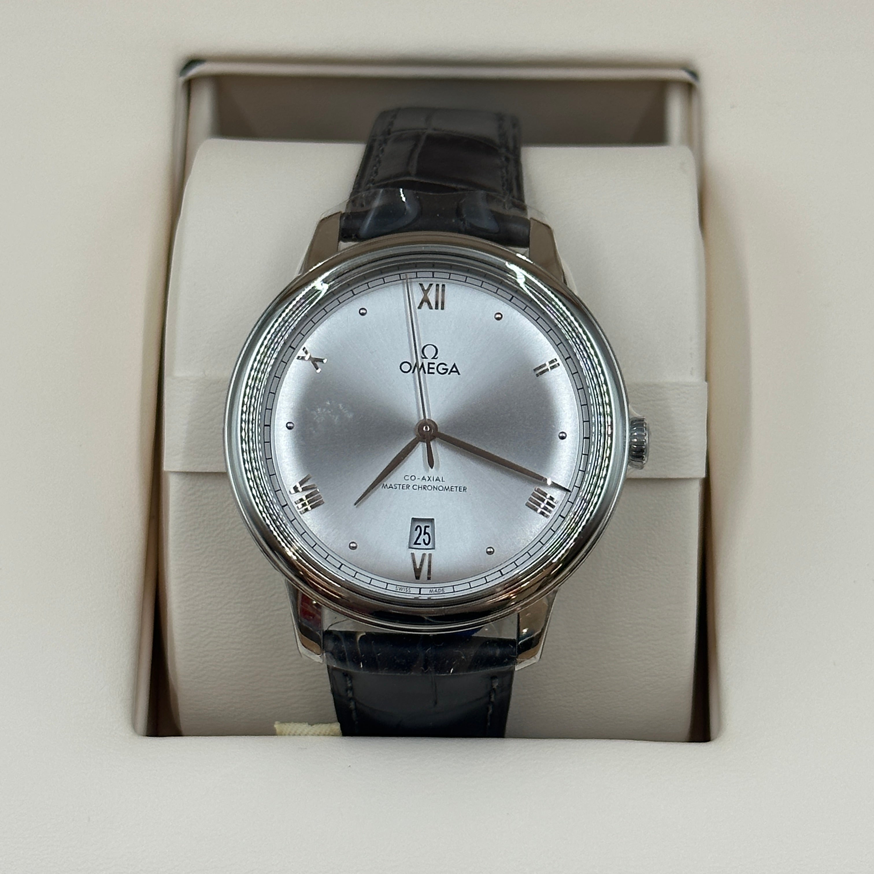 Omega 434.13.40.20.06.001 De Ville Master Chronometer Stainless Steel / Silver 2026