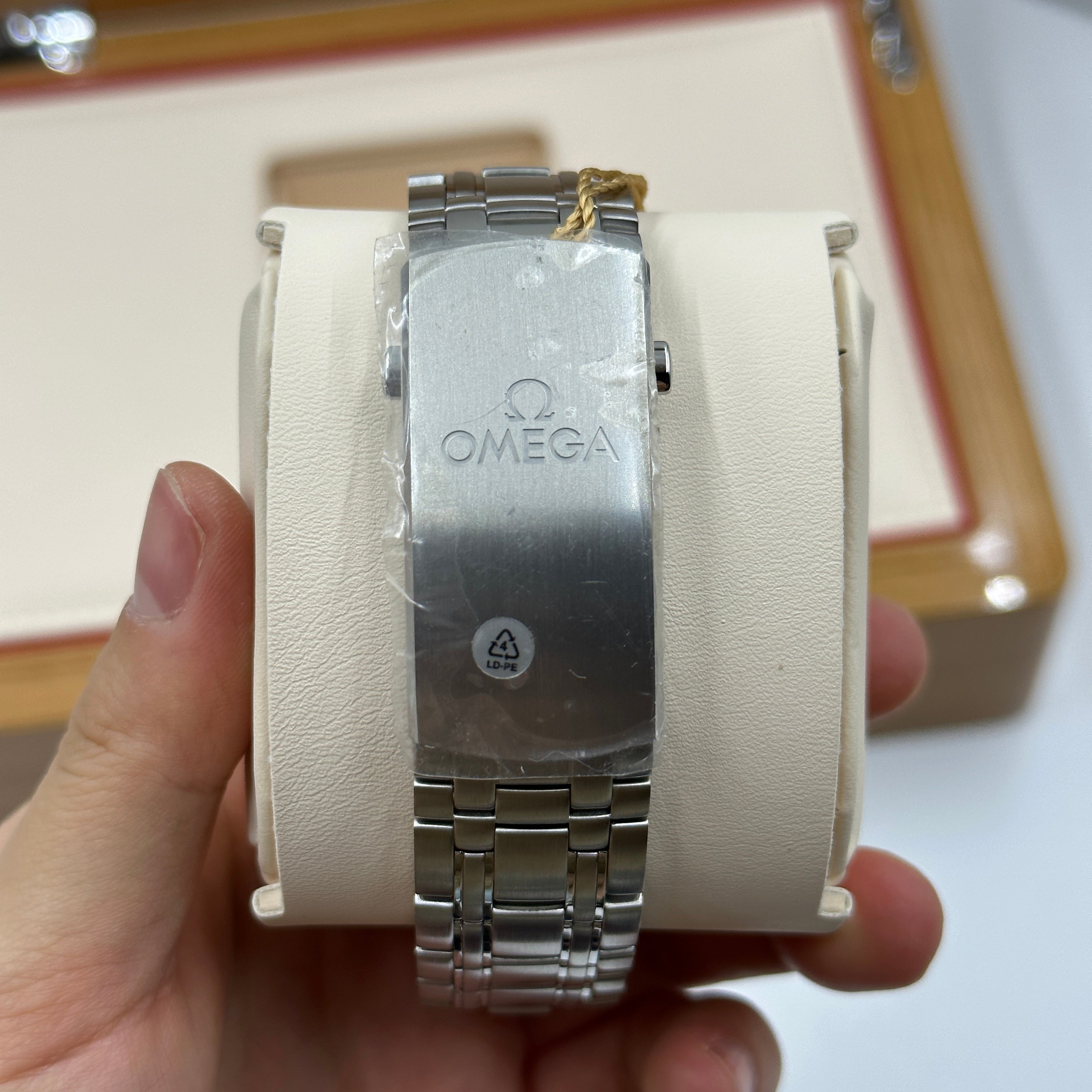 Omega Seamaster Diver 300M 210.30.42.20.04.001