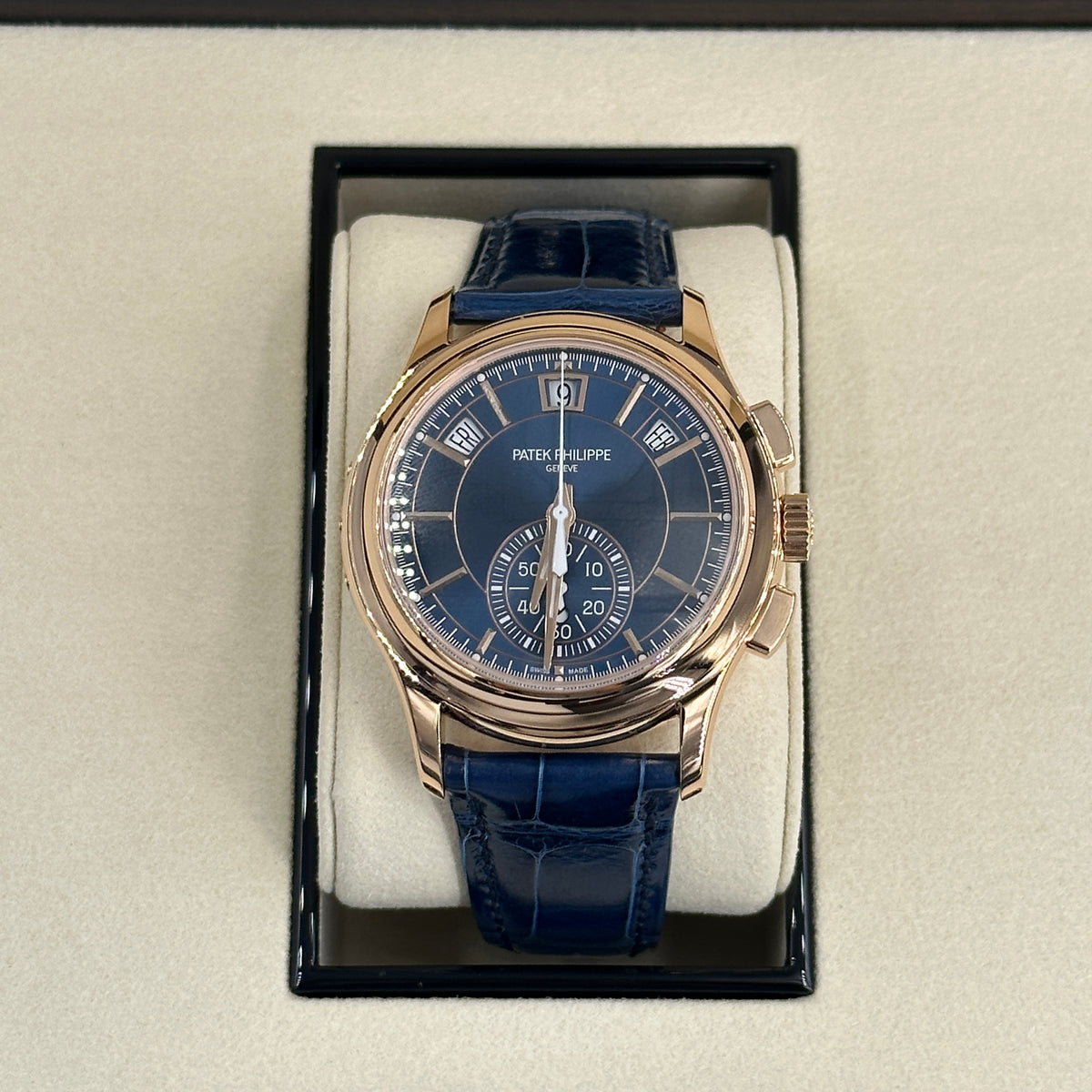 Patek Philippe Complications Collection 5905R-010 2025