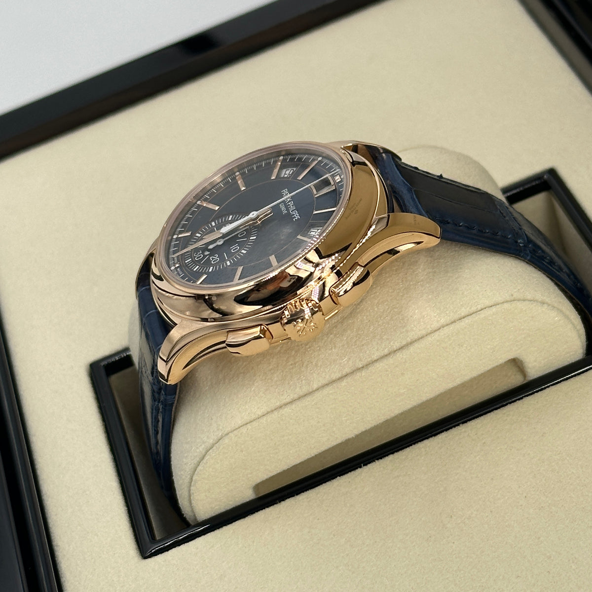 Patek Philippe Complications Collection 5905R-010 2025