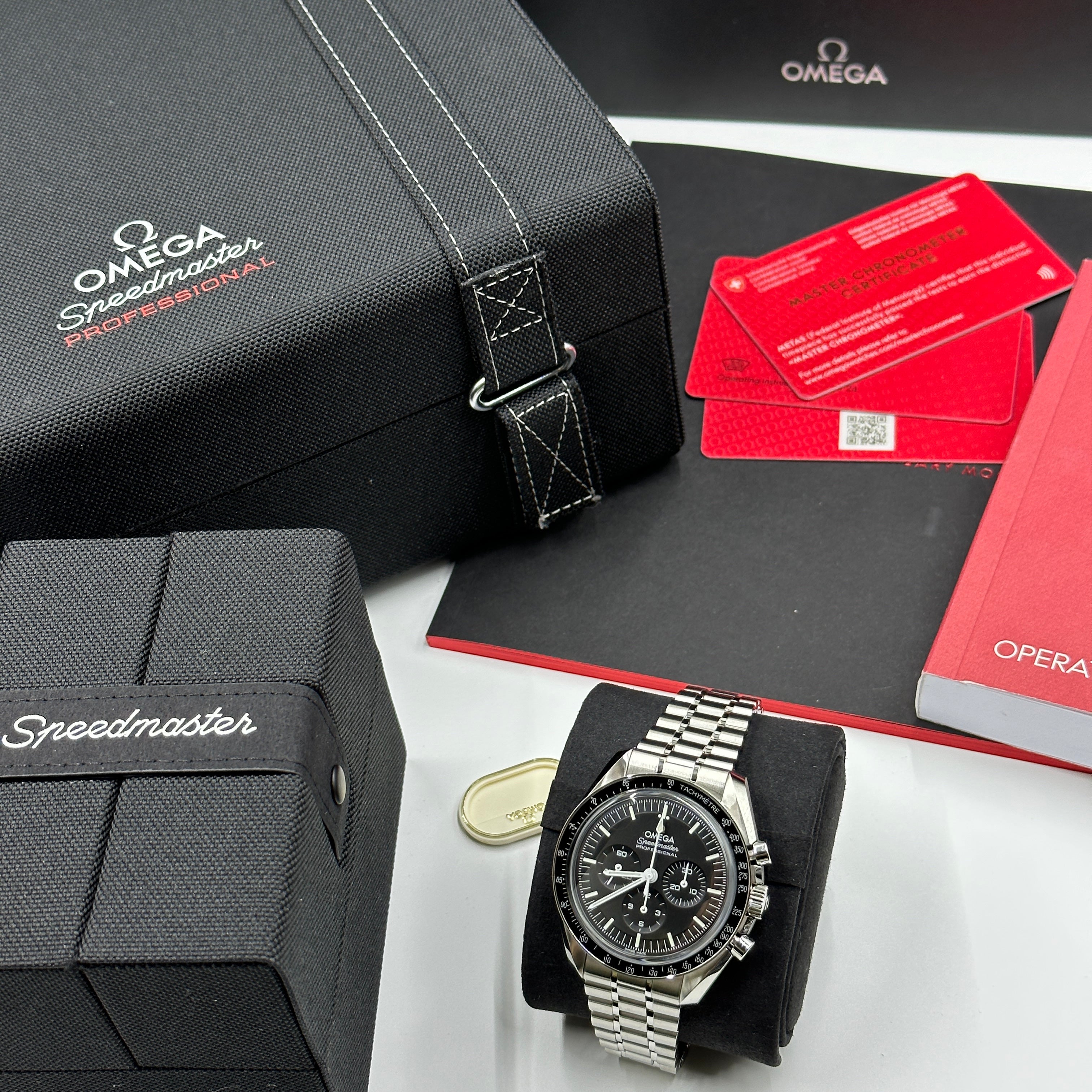 Omega Speedmaster Moonwatch Professional 42 mm 310.30.42.50.01.002