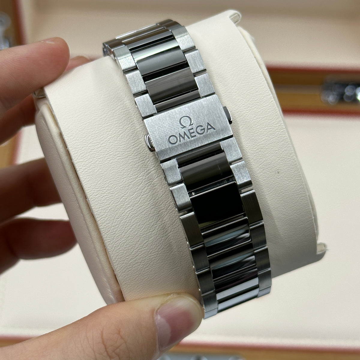 Omega Seamaster Aqua Terra 150M 220.10.41.21.01.001  2026