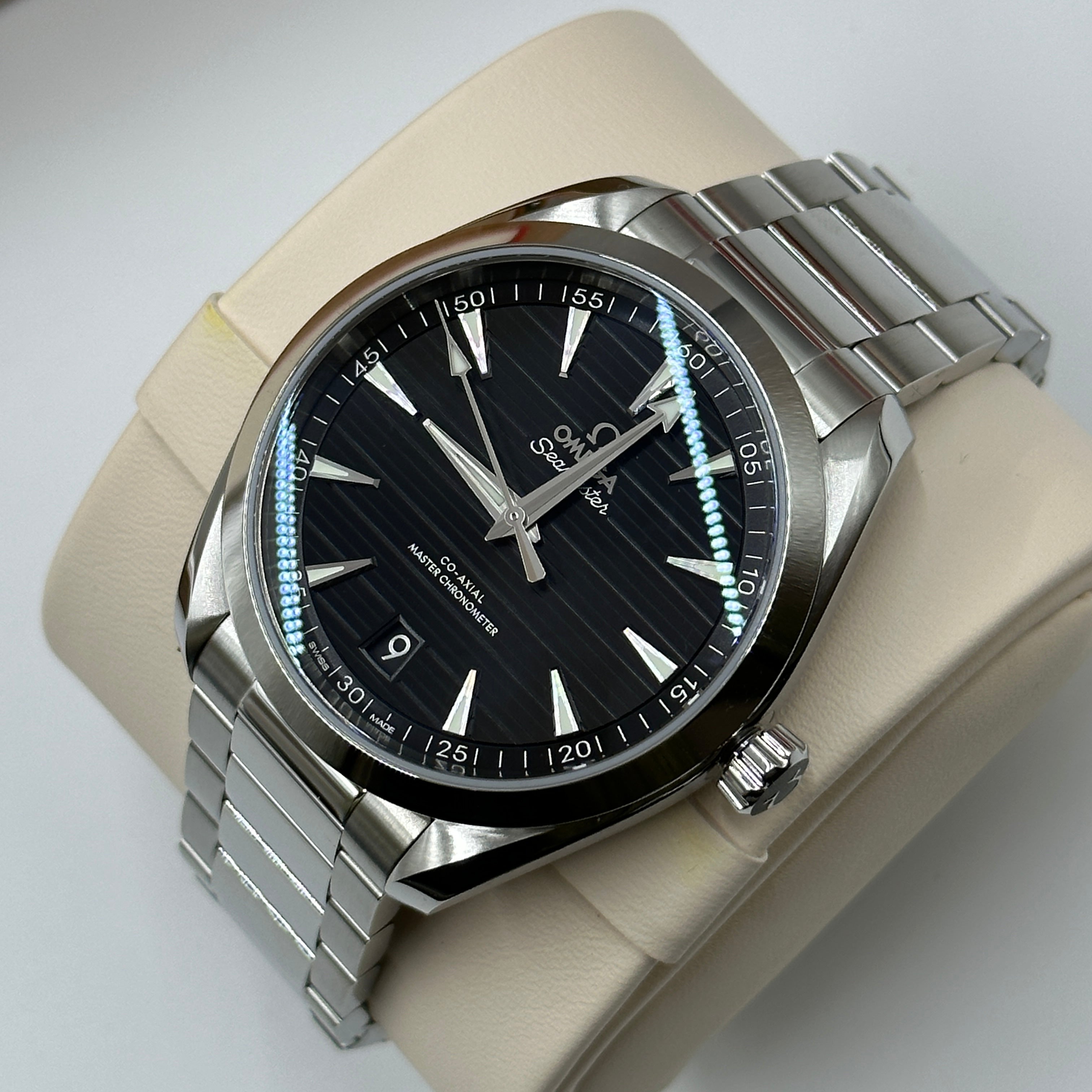 Omega Seamaster Aqua Terra 150M 220.10.41.21.01.001