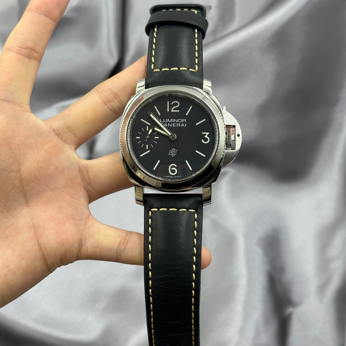 Panerai Luminor Logo 44mm PAM01084 2026