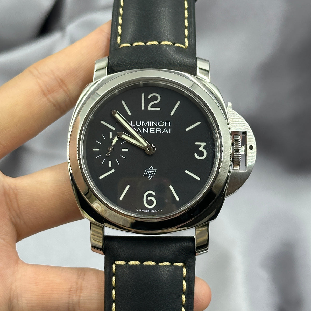Panerai Luminor Logo 44mm PAM01084 2026