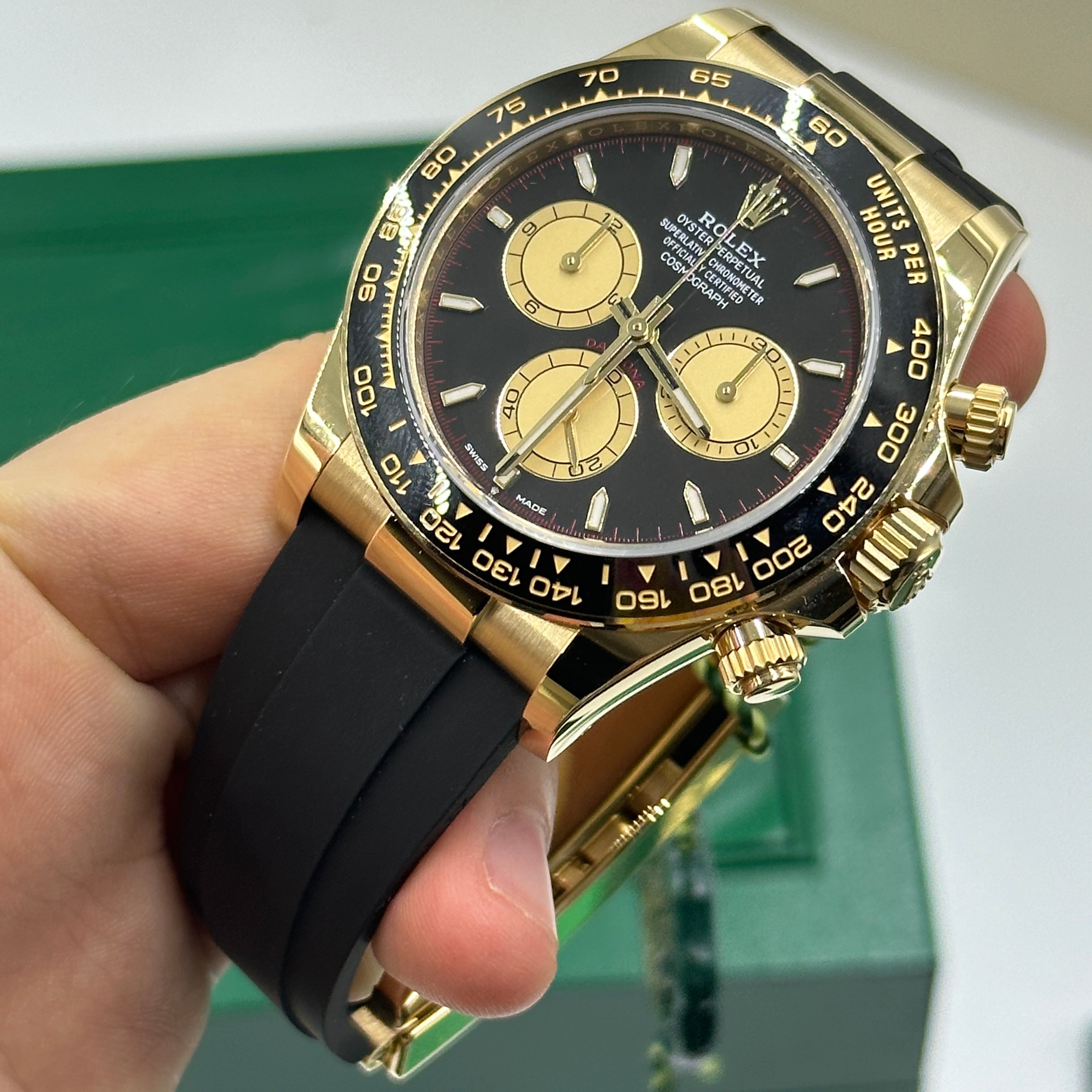 Rolex Cosmograph Daytona 126518 Intense black and champagne-colour