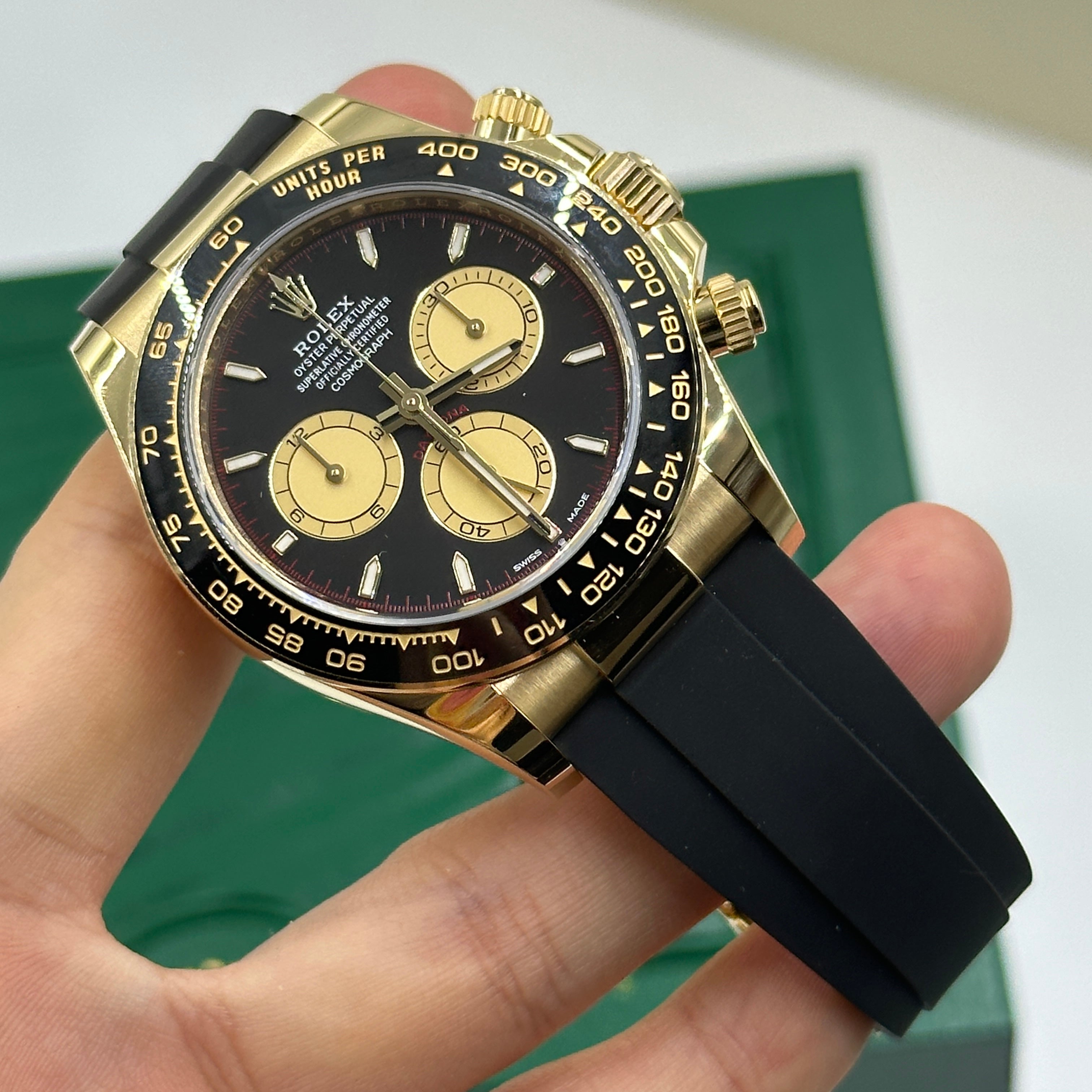 Rolex Cosmograph Daytona 126518 Intense black and champagne-colour