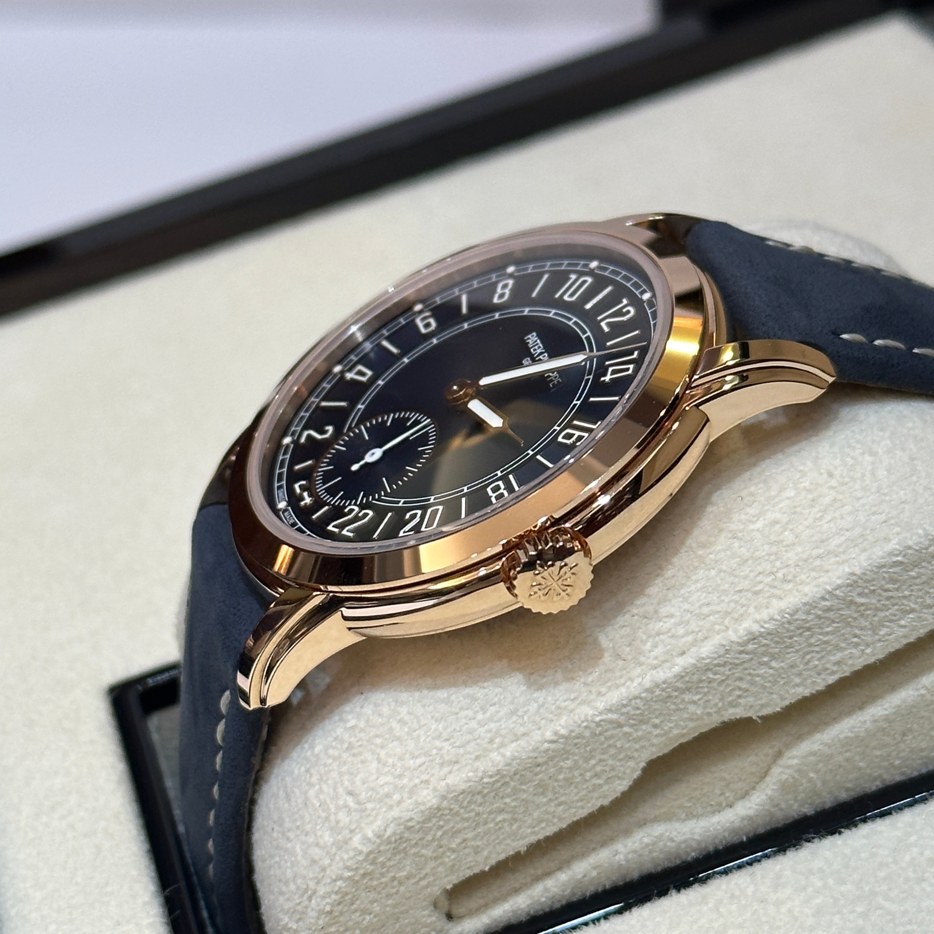 Patek Philippe Complications Travel Time 24H 5224R‑001 Rose Gold 42 mm