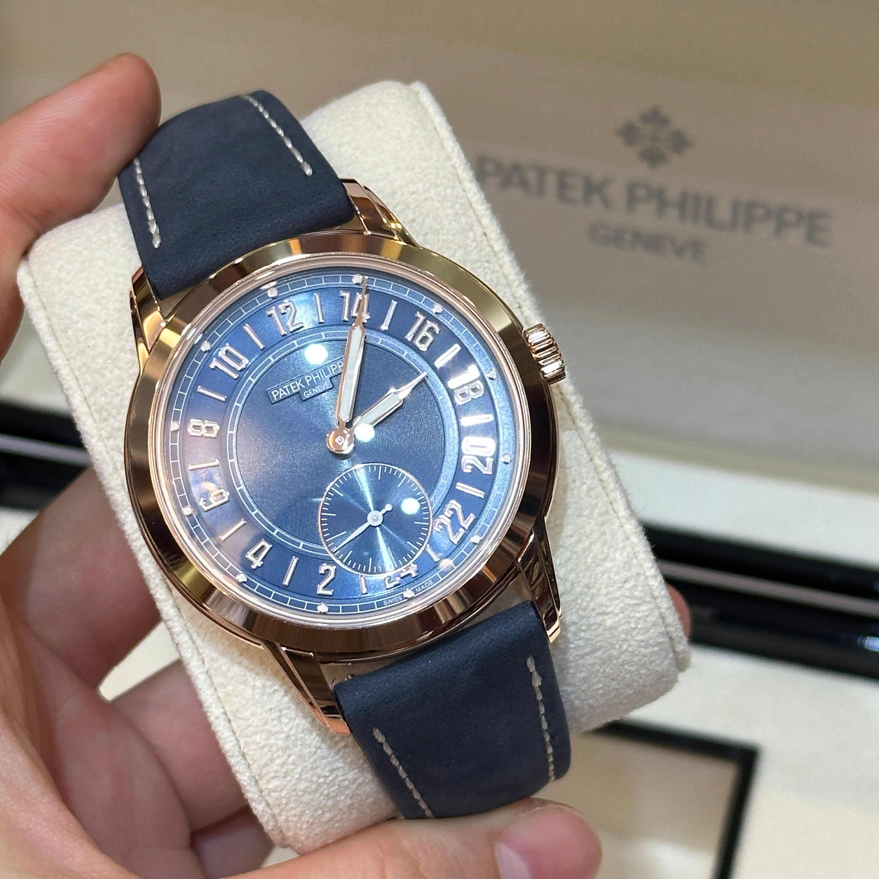 Patek Philippe Complications Travel Time 24H 5224R‑001 Rose Gold 42 mm