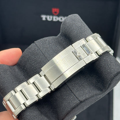 Tudor Black Bay 54 M79000N-0001