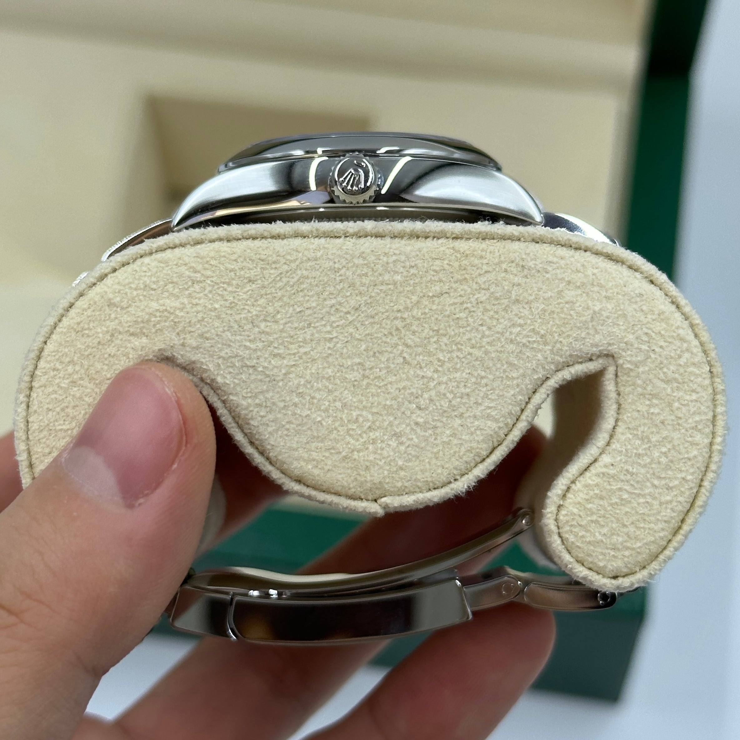 Rolex Oyster Perpetual 34 124200 Blue 2024
