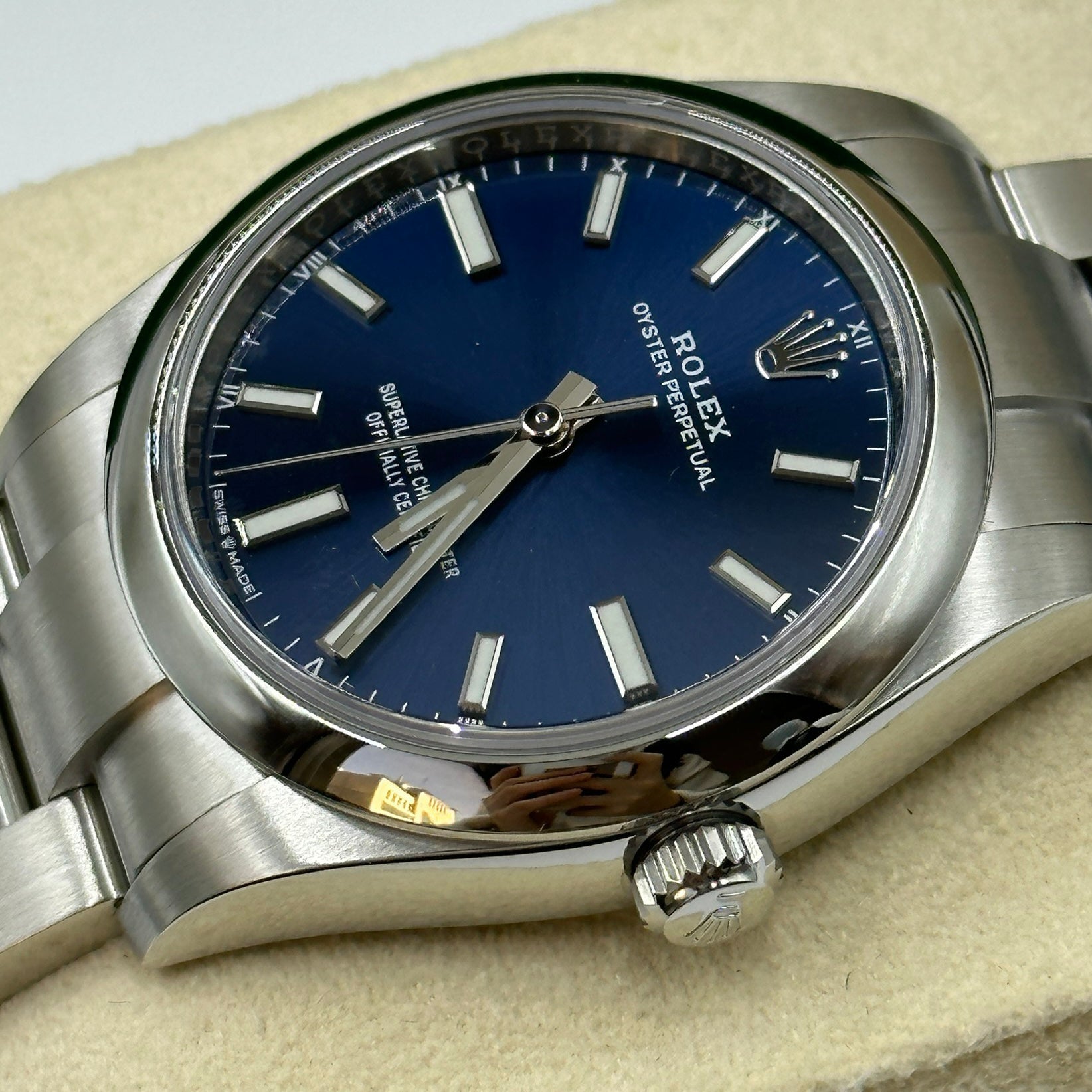 Rolex Oyster Perpetual 34 124200-0003 Blue Index 2025