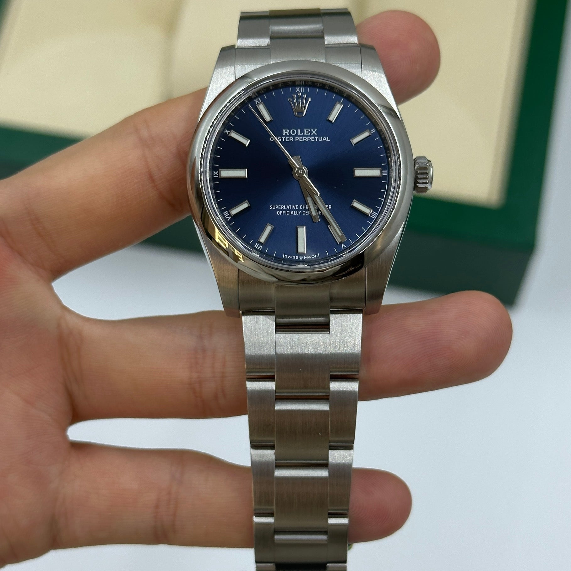 Rolex Oyster Perpetual 34 124200-0003 Blue Index 2025