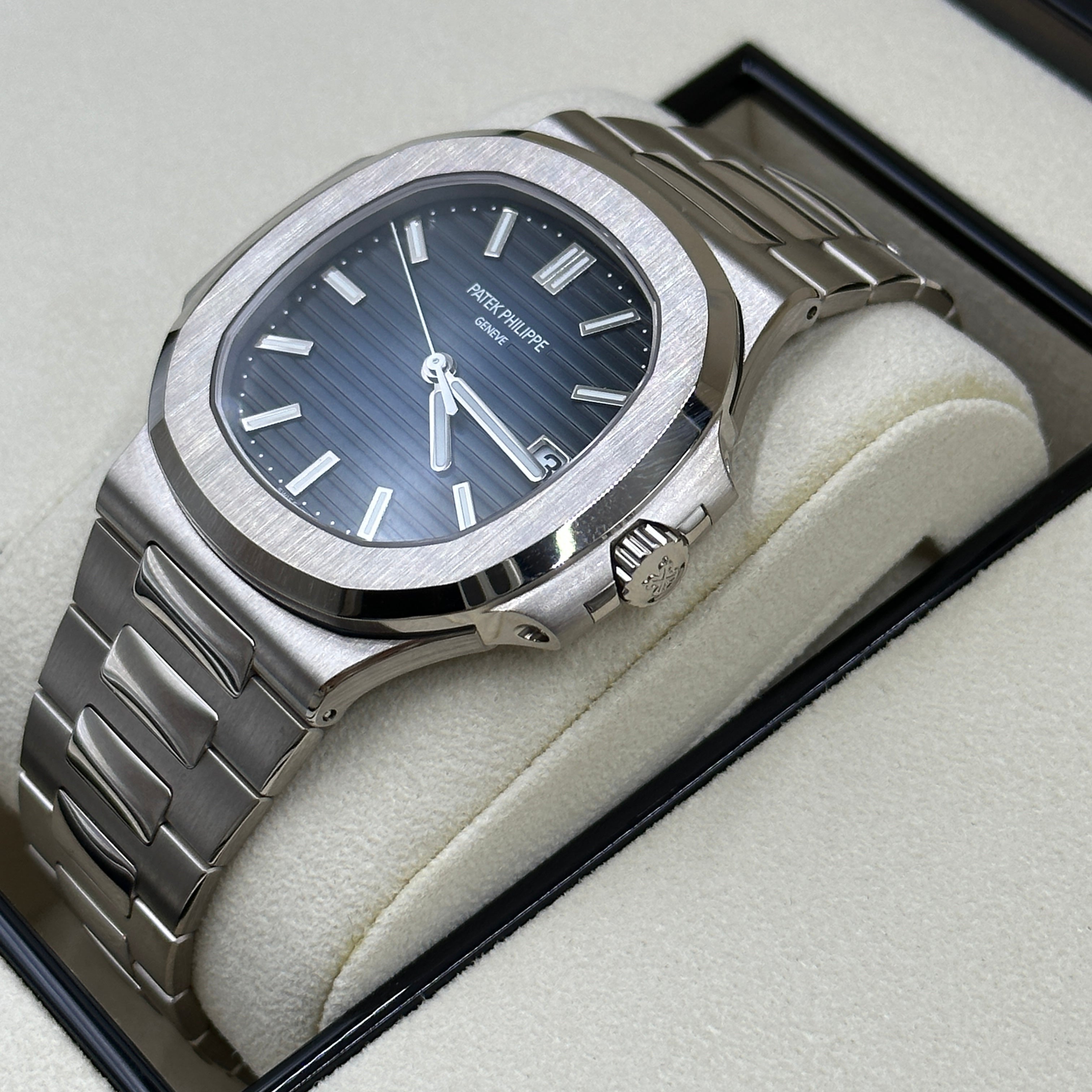 Patek Philippe Nautilus 5811/1G-001 2026