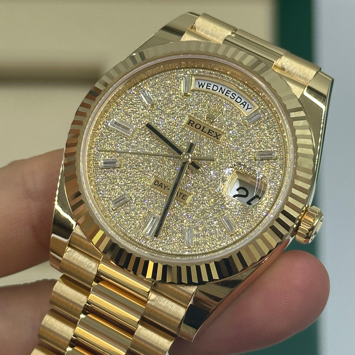 Rolex Day-Date 40 228238A Pave 2026