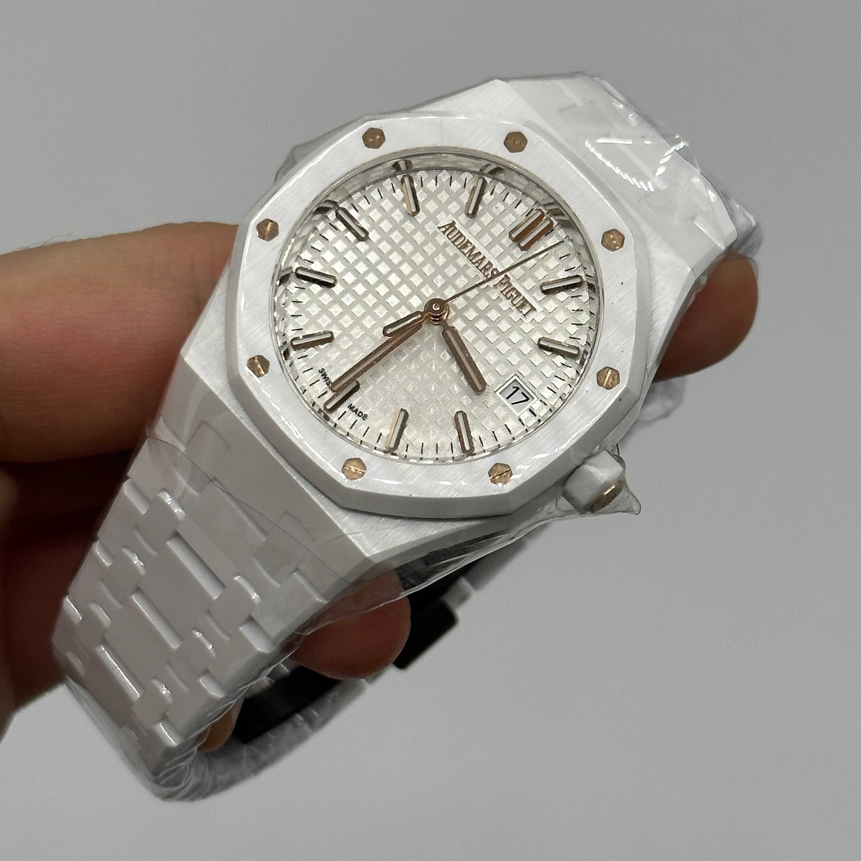 Audemars Piguet Royal Oak  77350CB.OO.1266CB.01 2025