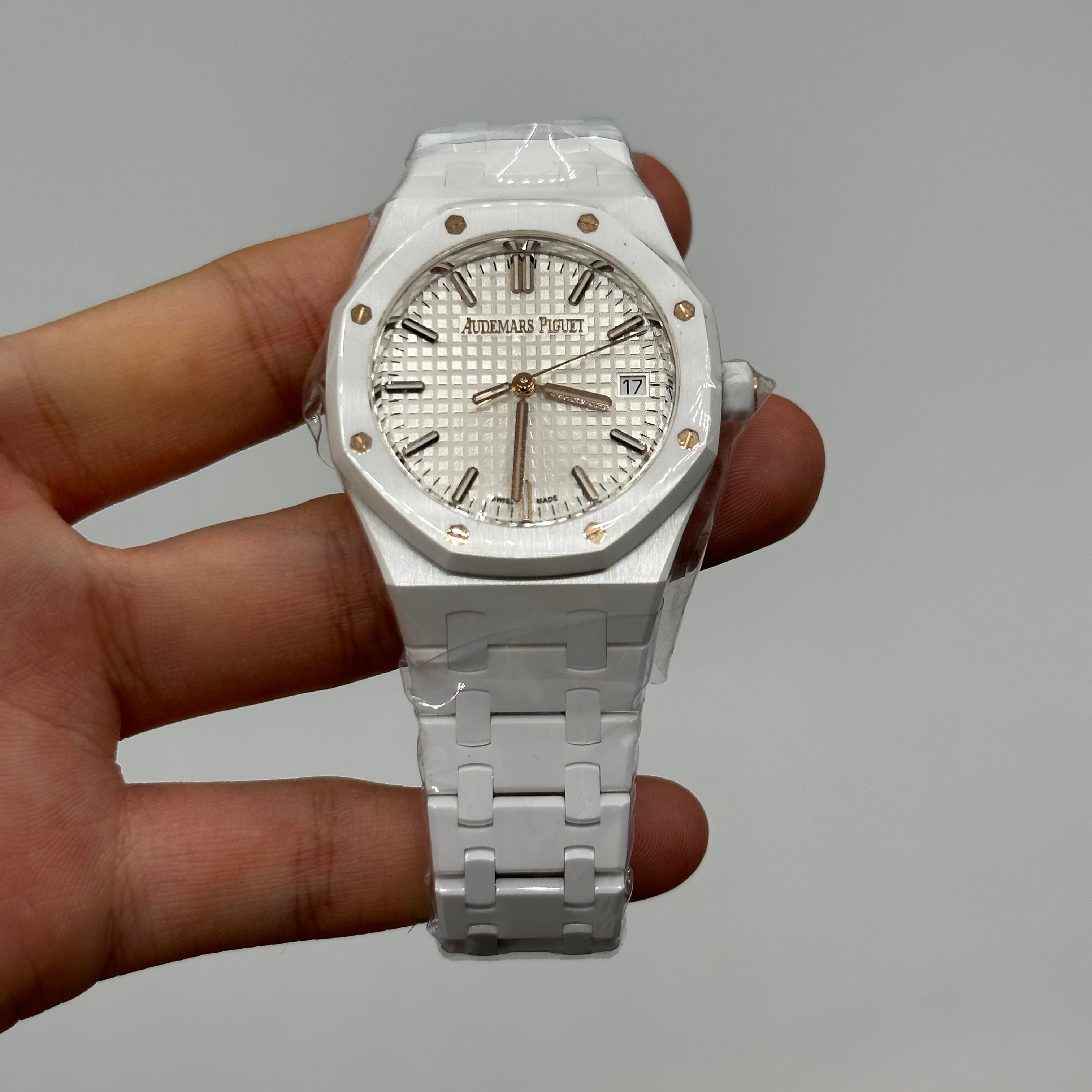 Audemars Piguet Royal Oak  77350CB.OO.1266CB.01 2025