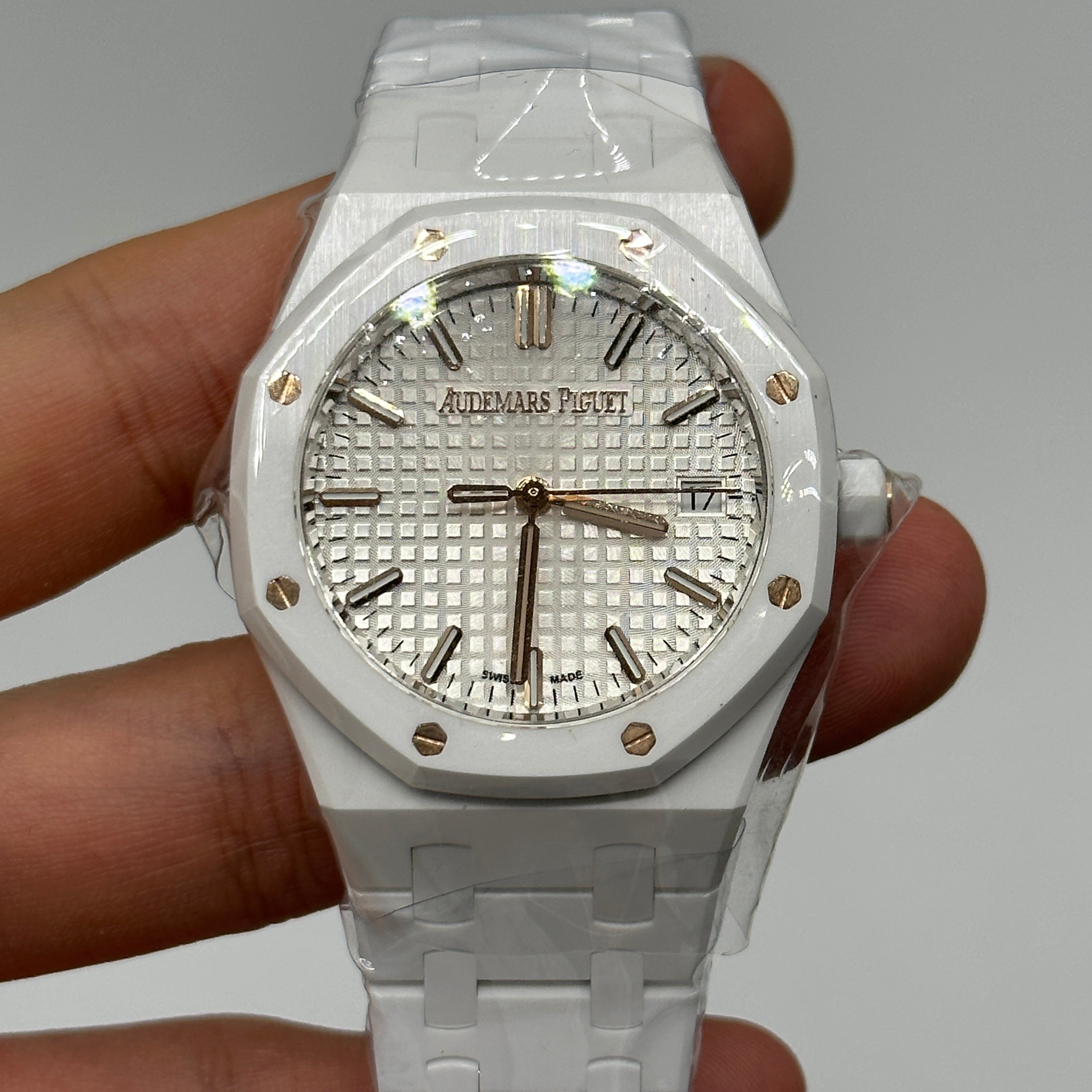 Audemars Piguet Royal Oak  77350CB.OO.1266CB.01 2025