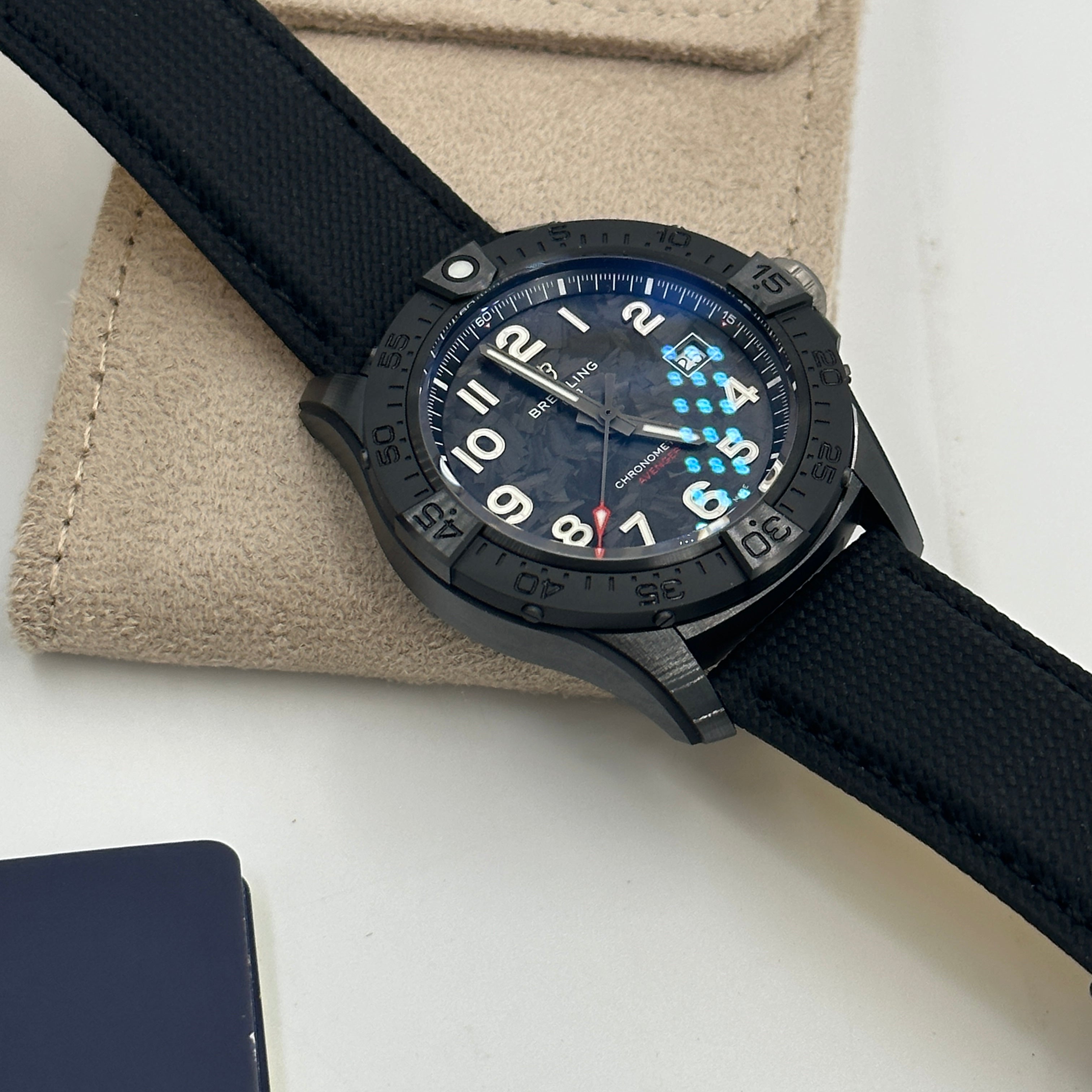 Breitling Avenger 42mm Automatic 42 Night Mission S17328101B1X1 2025