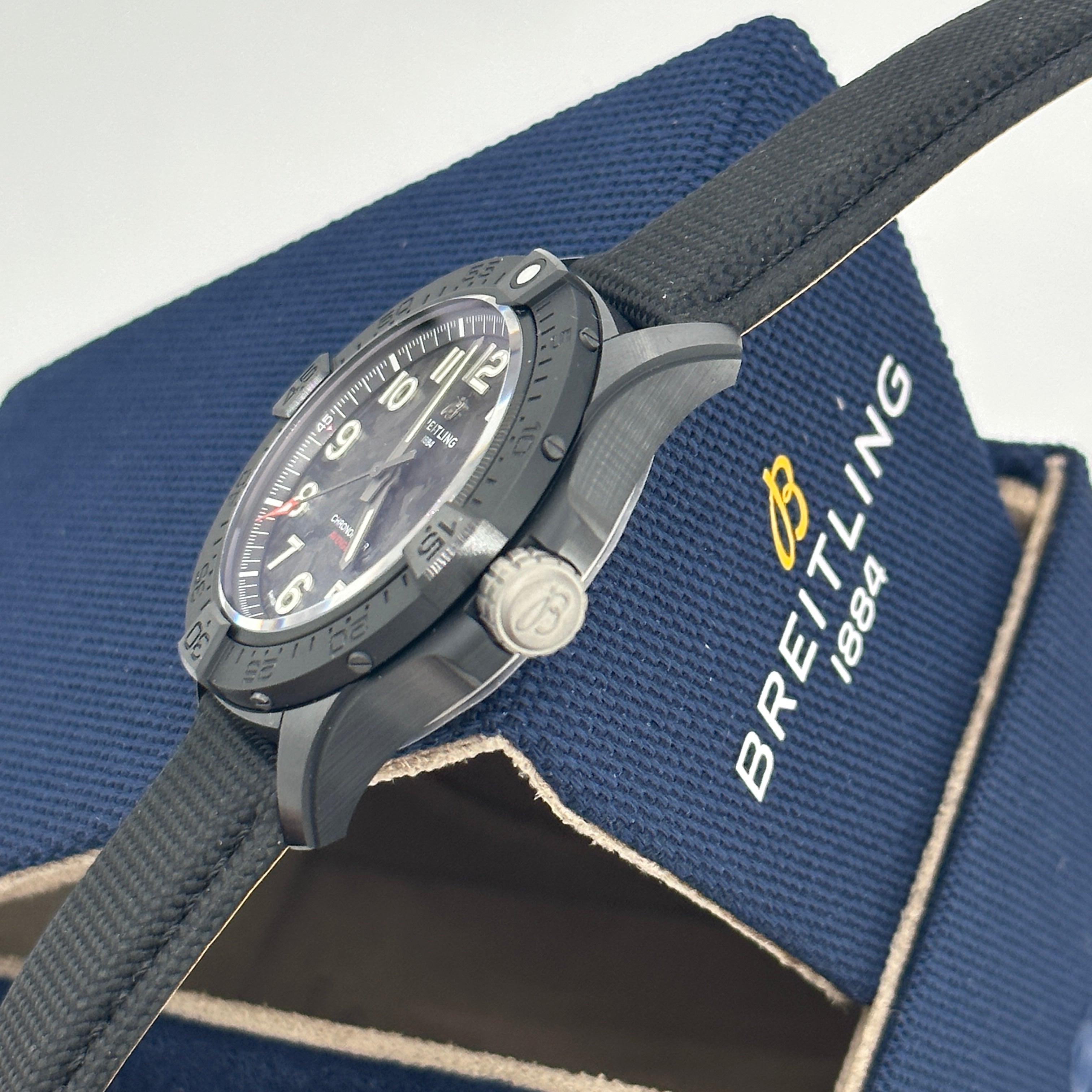 Breitling Avenger 42mm Automatic 42 Night Mission S17328101B1X1 2025