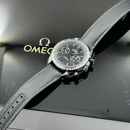 Omega 311.92.44.51.01.004 Speedmaster Moonwatch Co-Axial Dark Side of the Moon Pitch Black 2026