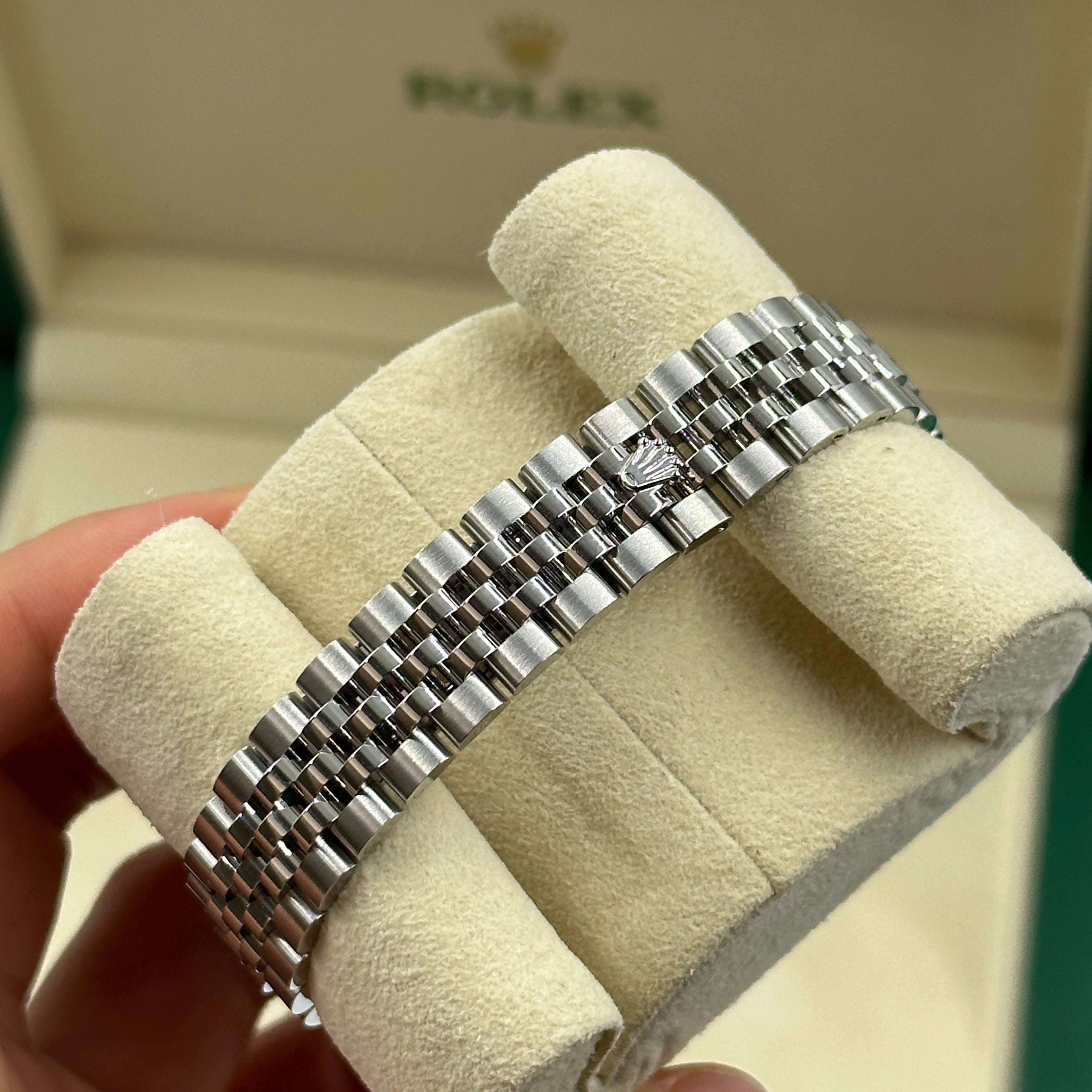 Rolex Lady-Datejust 279160 Pink Index Jubilee 2025