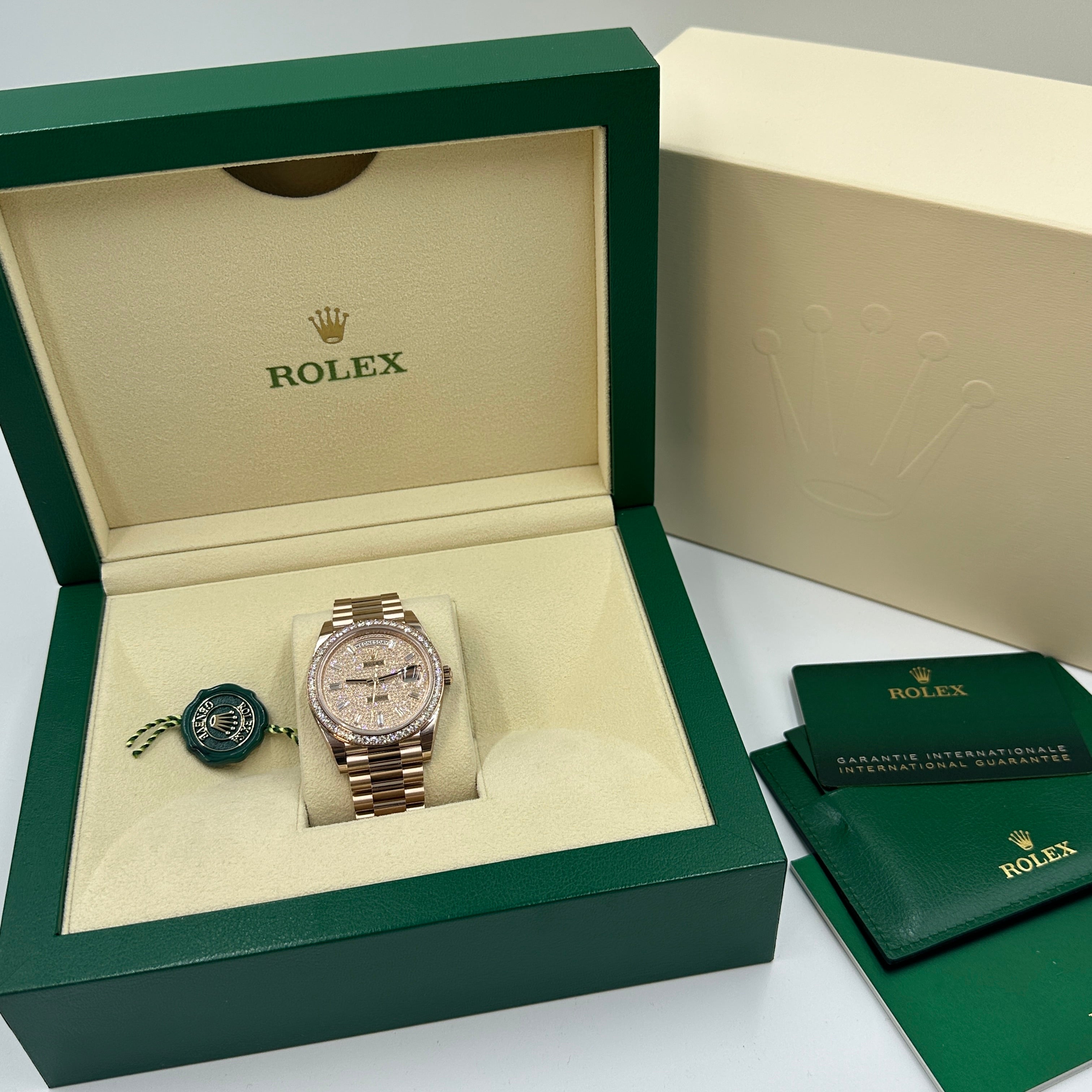 Rolex Day-Date 40 228345RBR Diamond Bezel m228345rbr-0002 2026