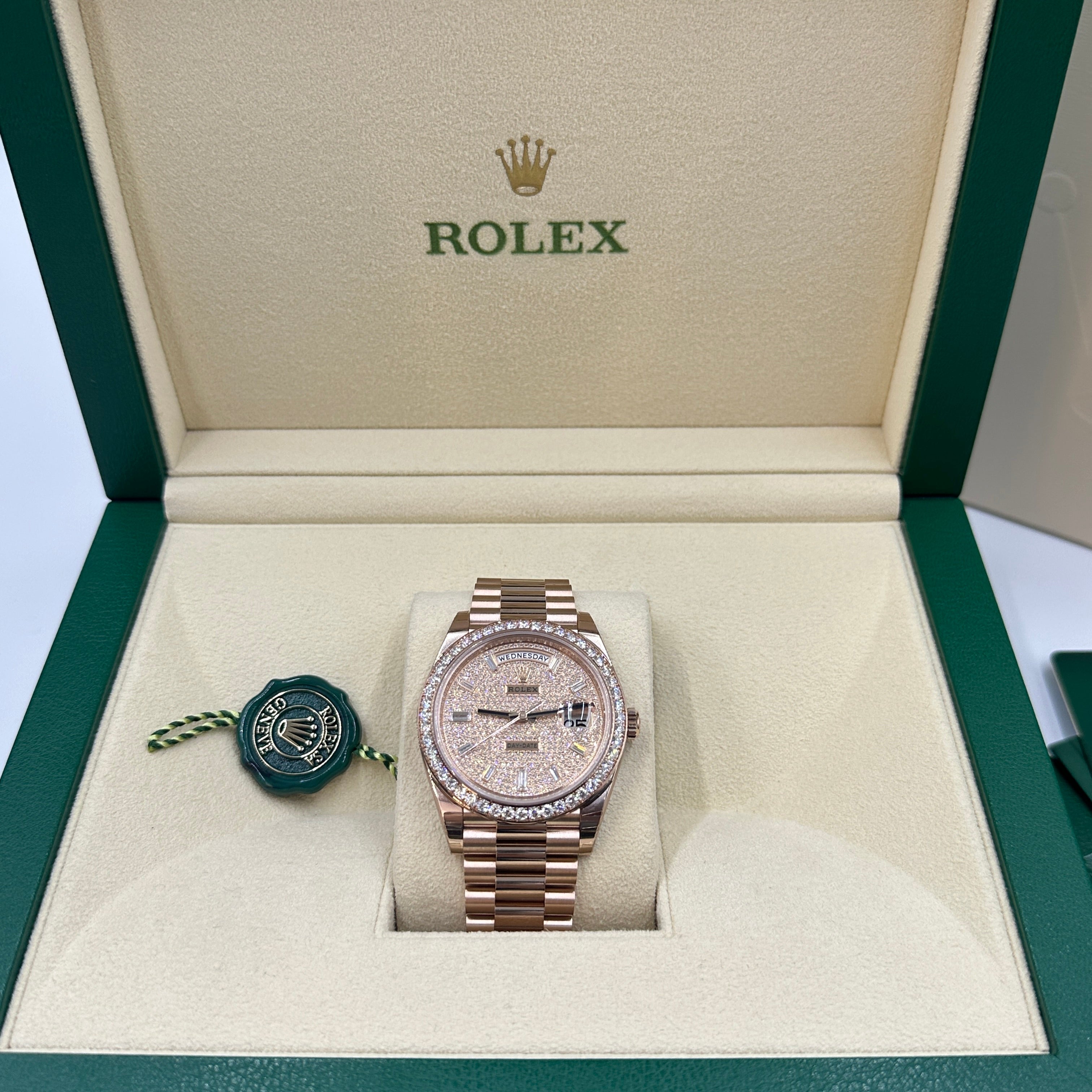 Rolex Day-Date 40 228345RBR Diamond Bezel m228345rbr-0002 2026