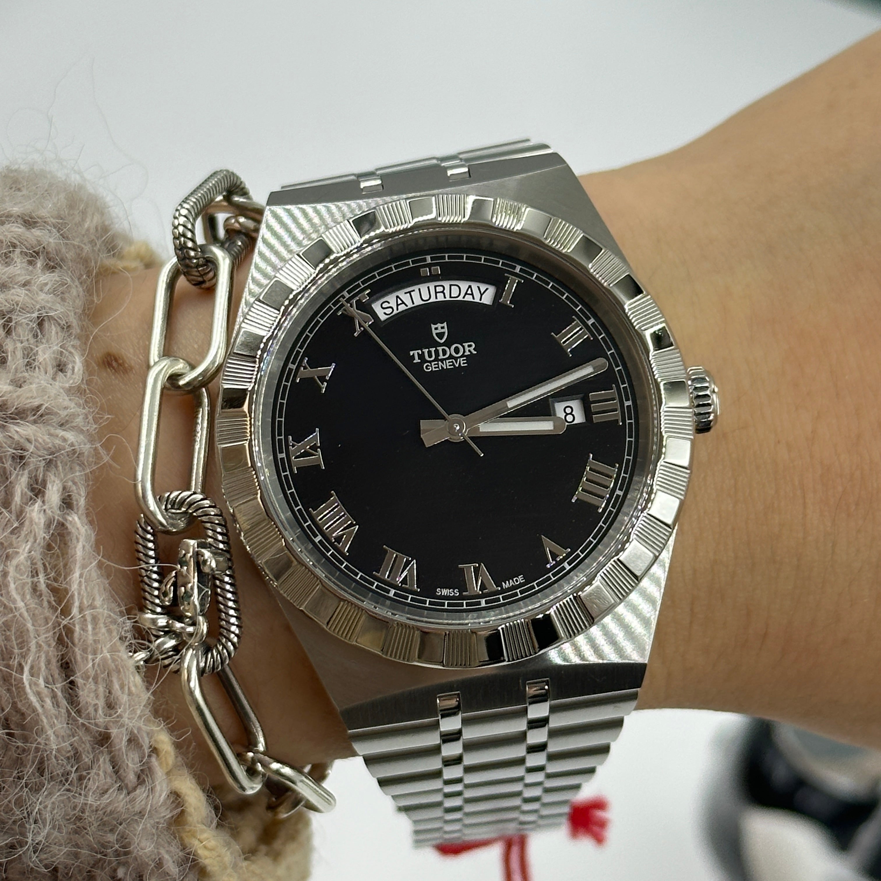 Tudor Royal M28500-0003 BLACK ROMAN 38mm