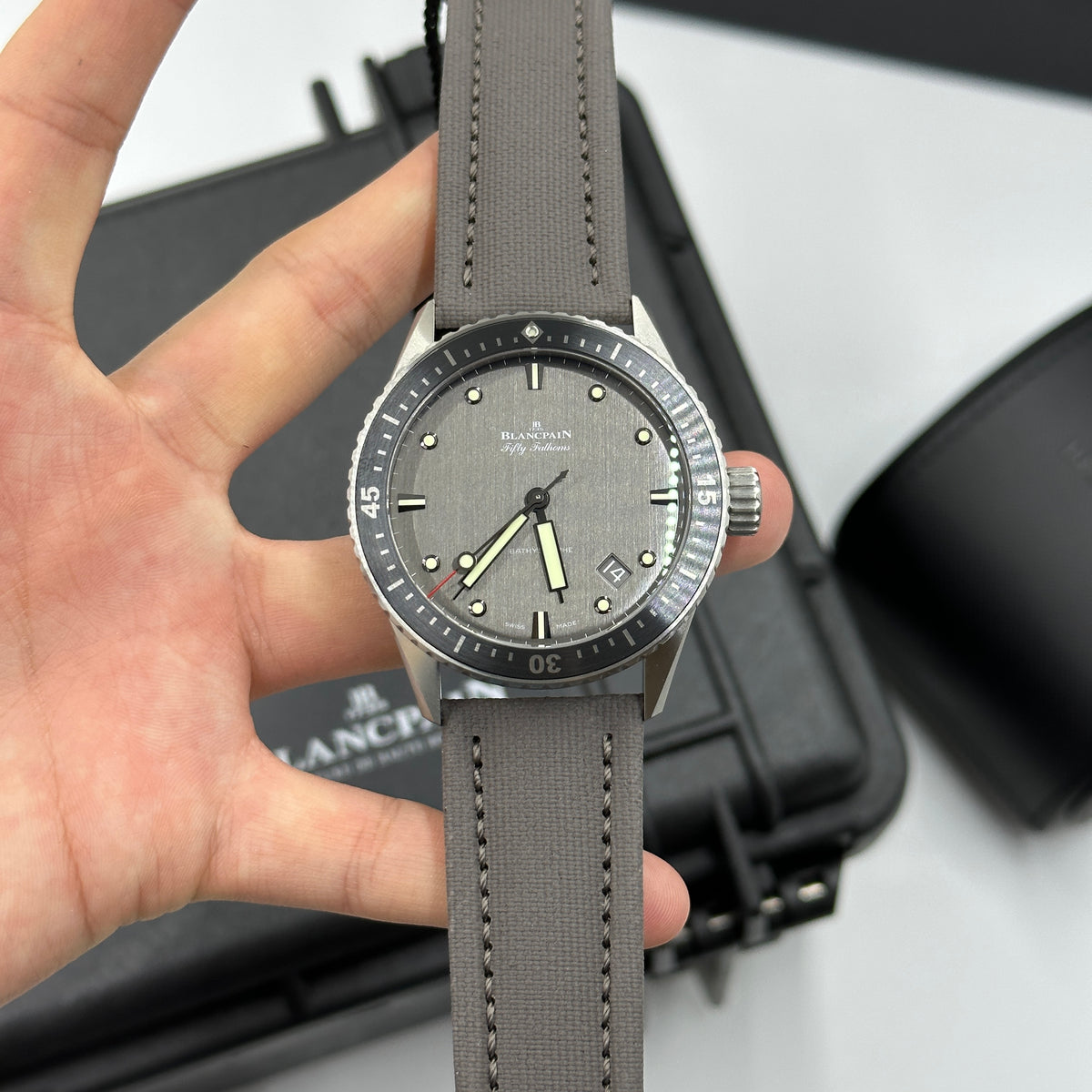 Blancpain Fifty Fathoms Bathyscaphe 43 Mm 5000 1210 G52A 2026