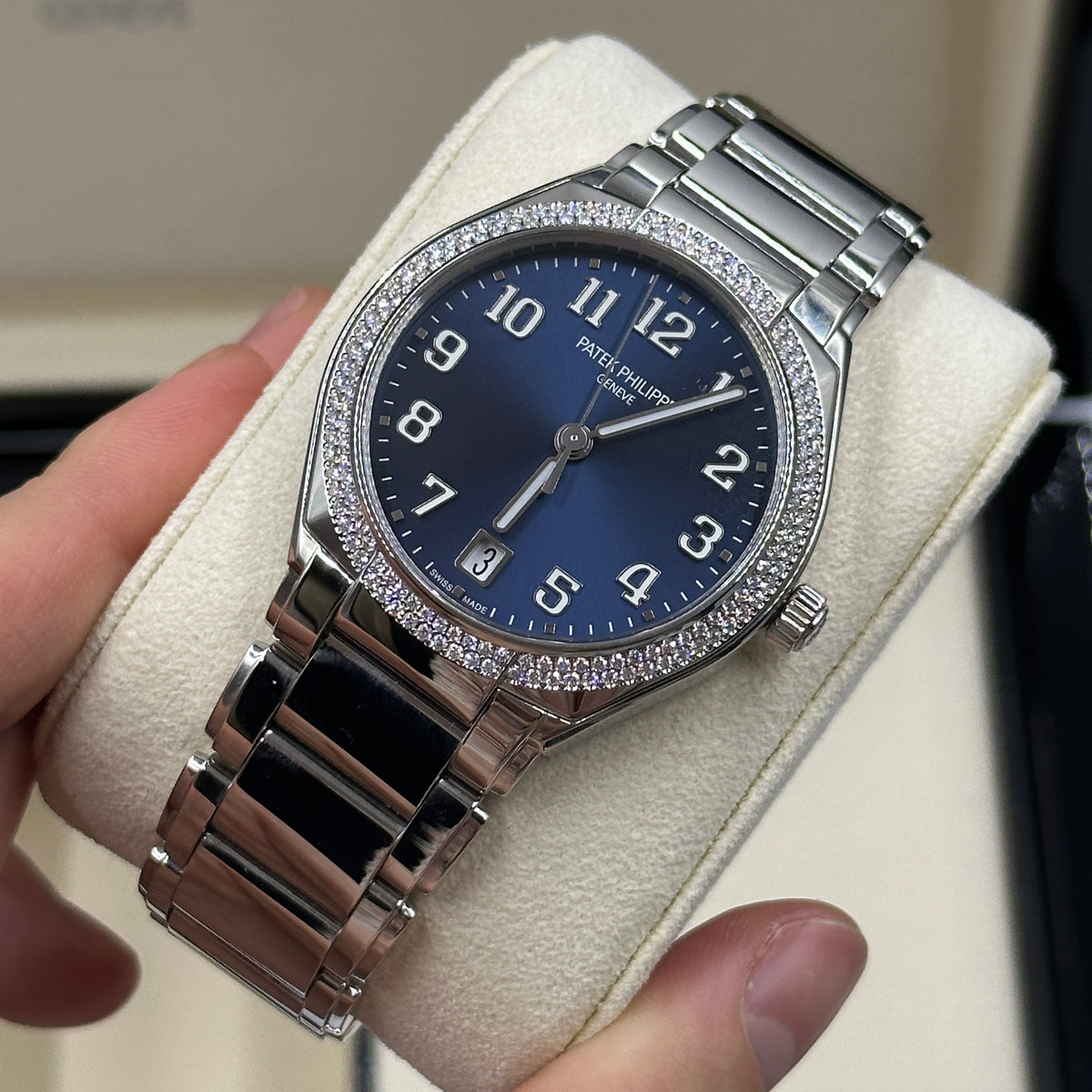 Patek Philippe Twenty~4 7300/1200A-001    2024