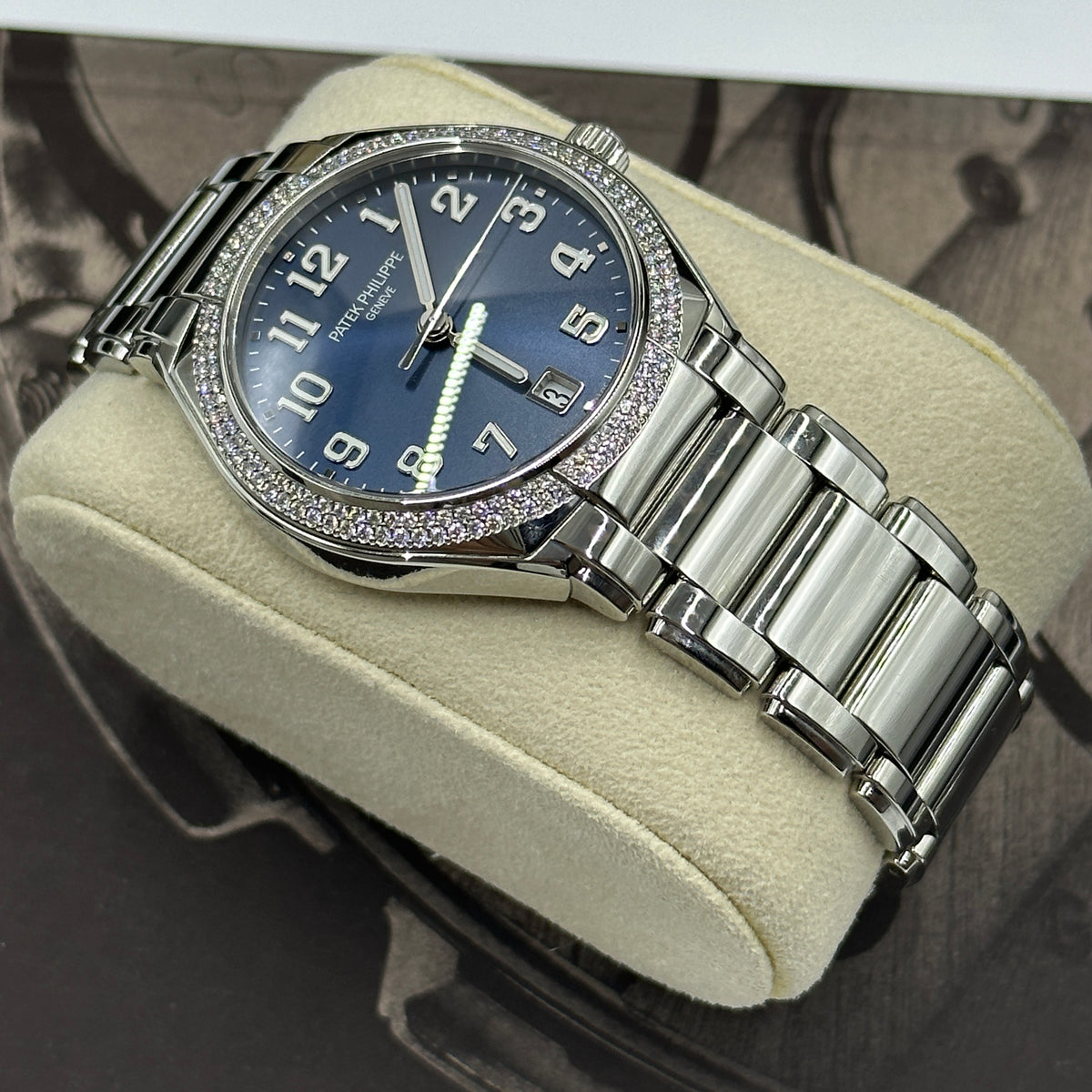 Patek Philippe Twenty~4 7300/1200A-001    2024