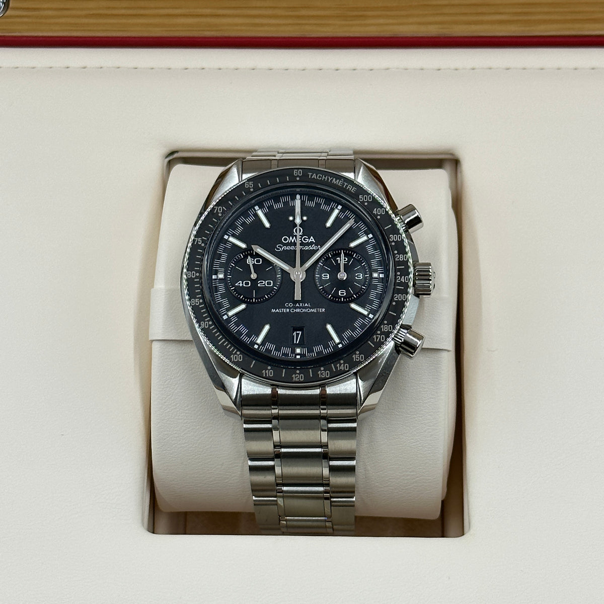 Omega Speedmaster Racing Master 329.30.44.51.01.001 2026