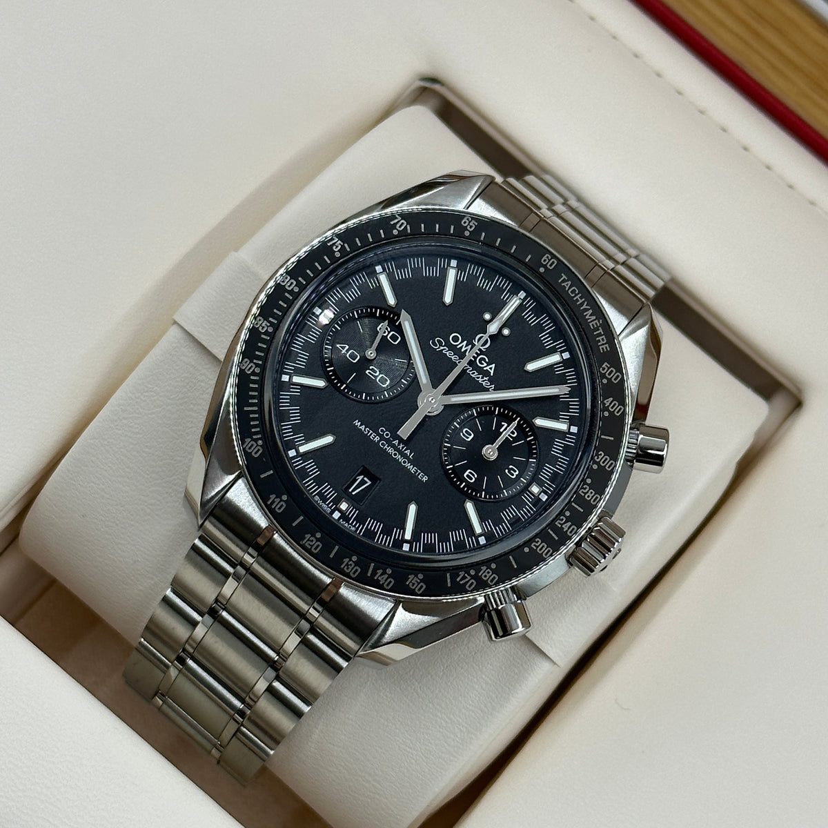 Omega Speedmaster Racing Master 329.30.44.51.01.001 2026