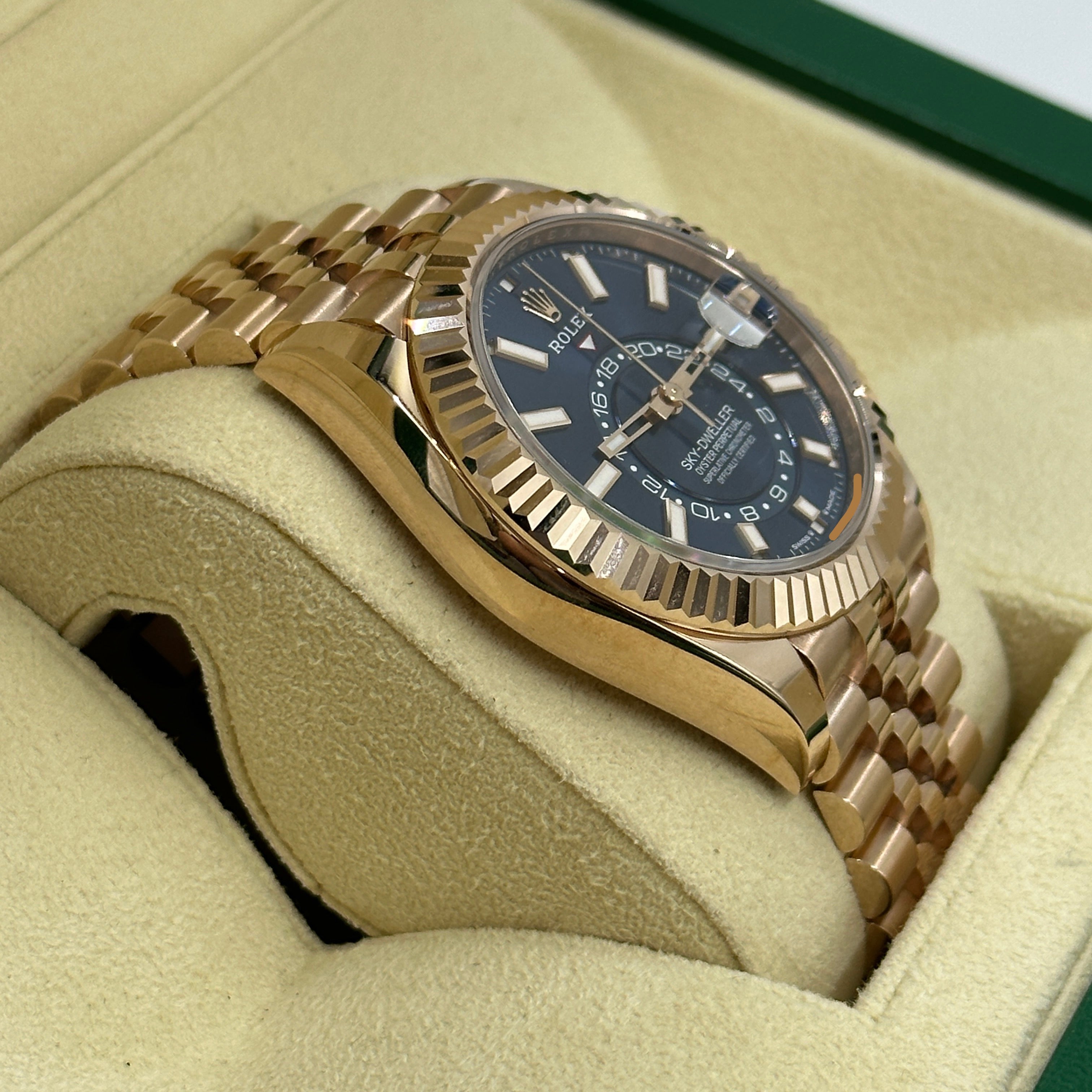Rolex Sky-Dweller 336935 BLUE JUB