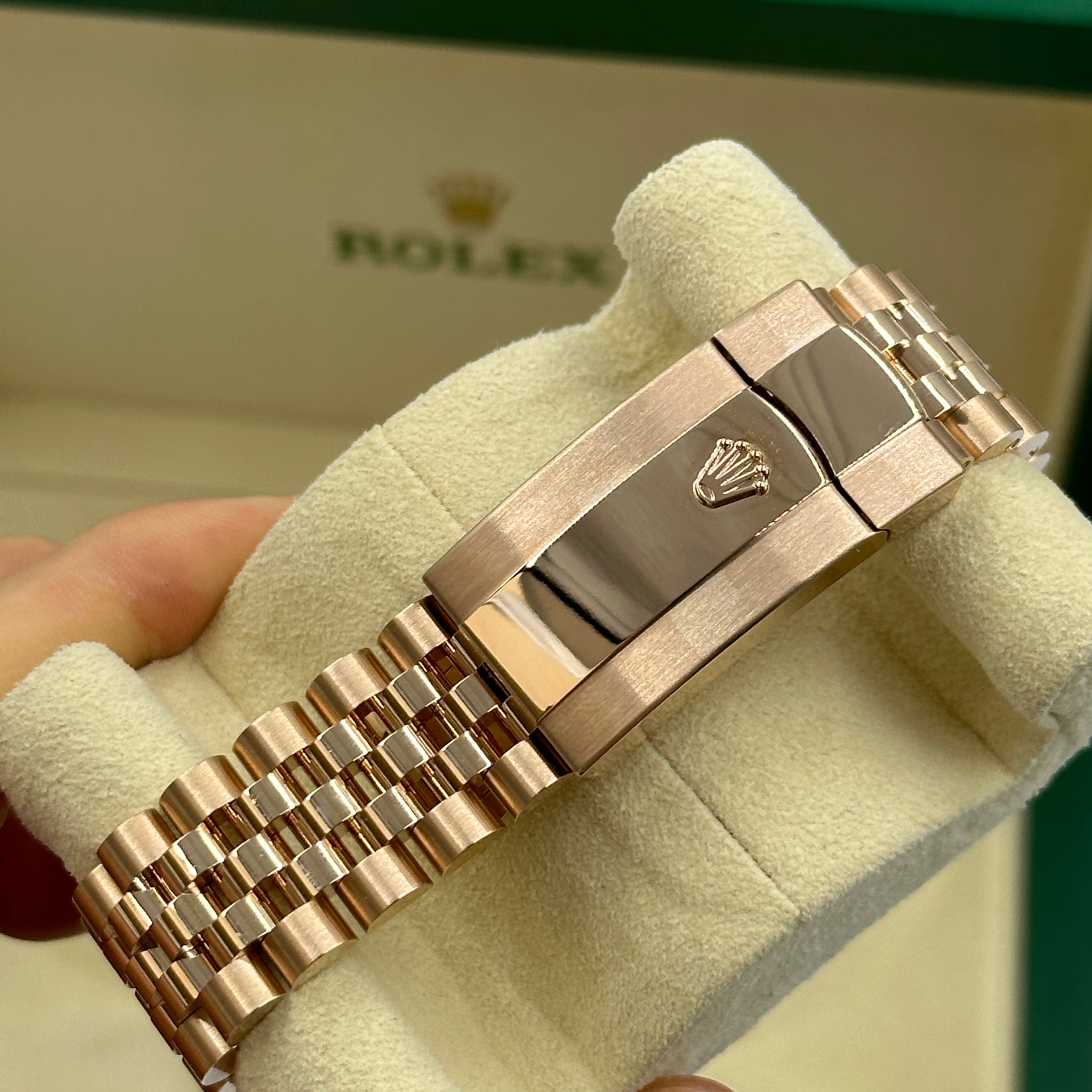 Rolex Sky-Dweller 336935 BLUE JUB