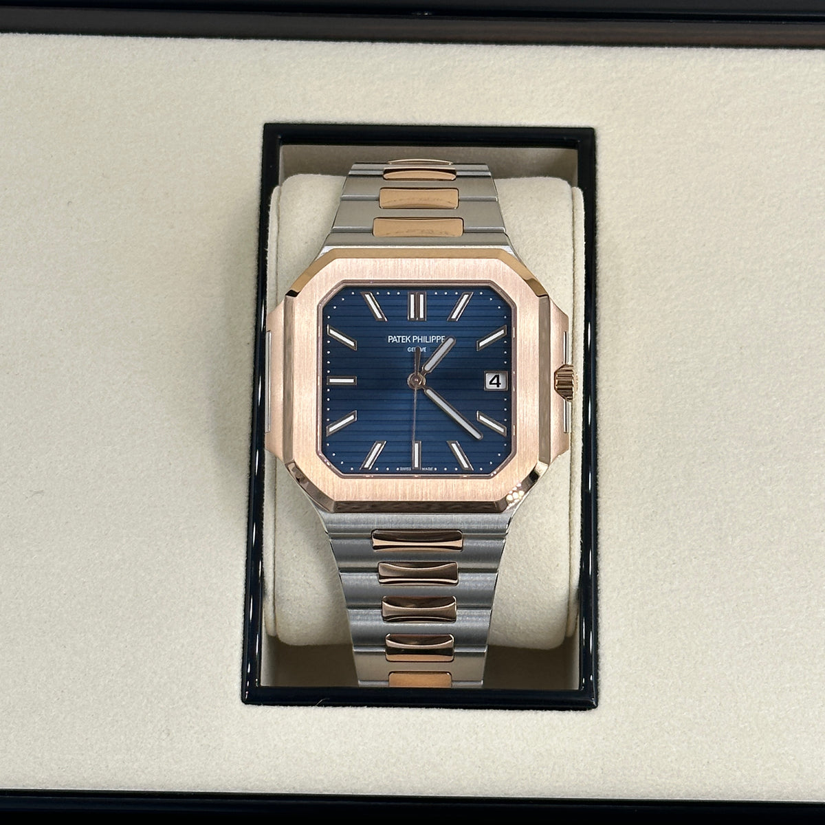 Patek Philippe Cubitus 5821/1Ar-001 2025