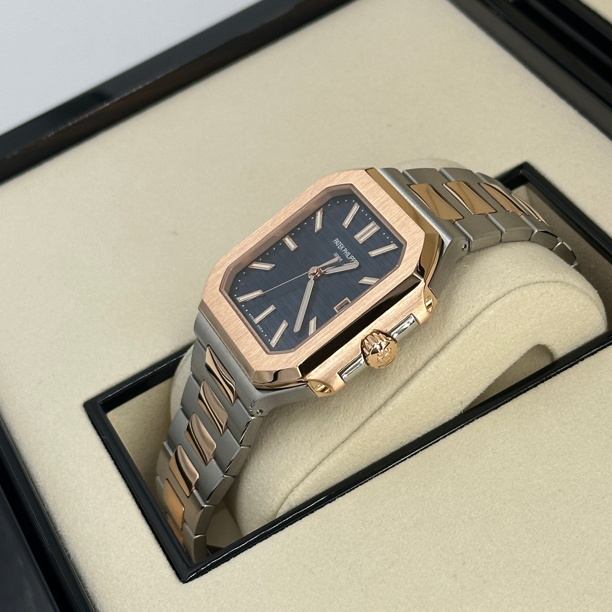 Patek Philippe Cubitus 5821/1Ar-001 2026