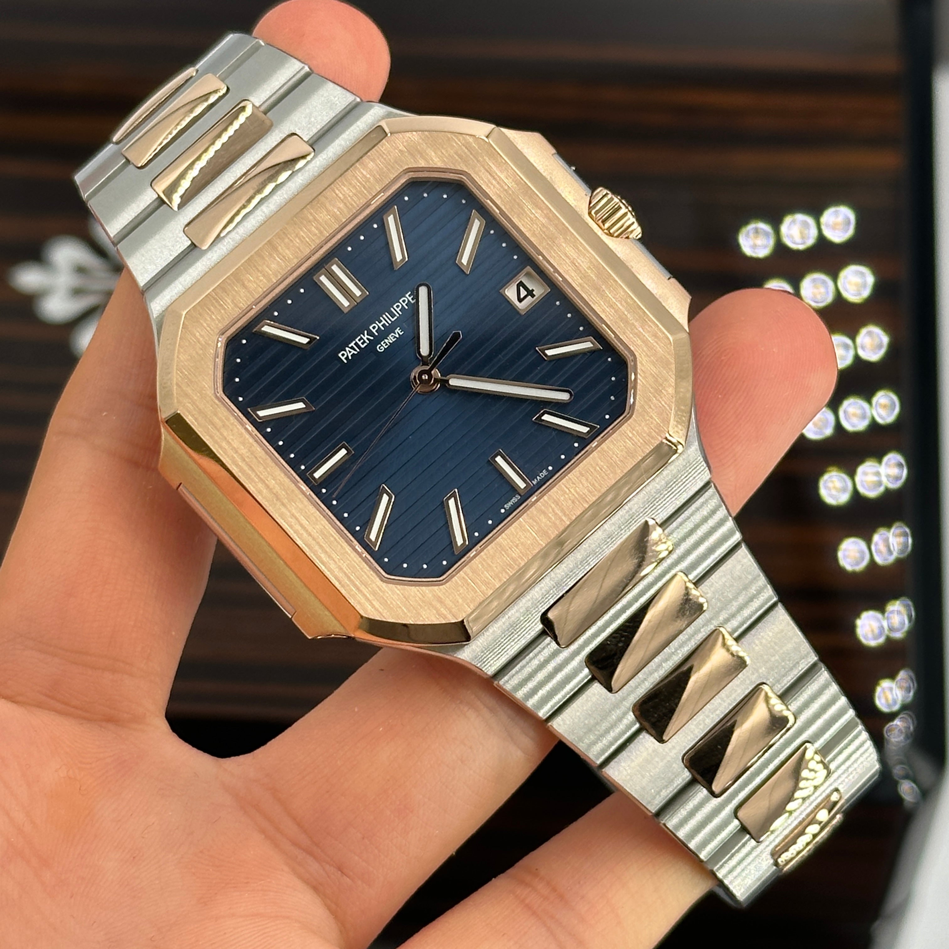 Patek Philippe Cubitus  5821/1AR-001