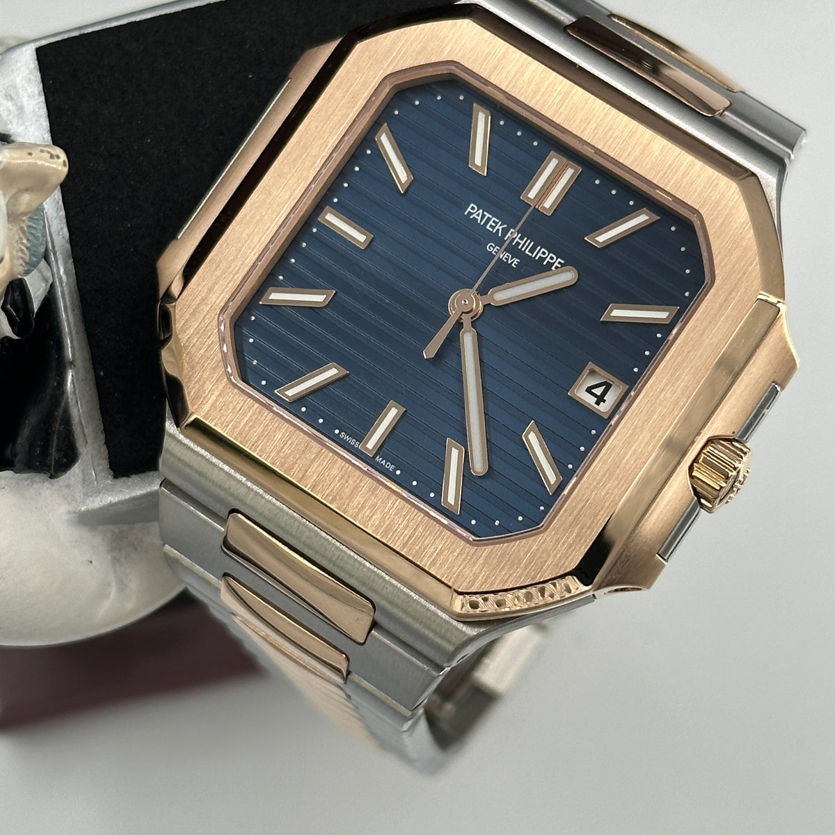 Patek Philippe Cubitus 5821/1Ar-001 2025