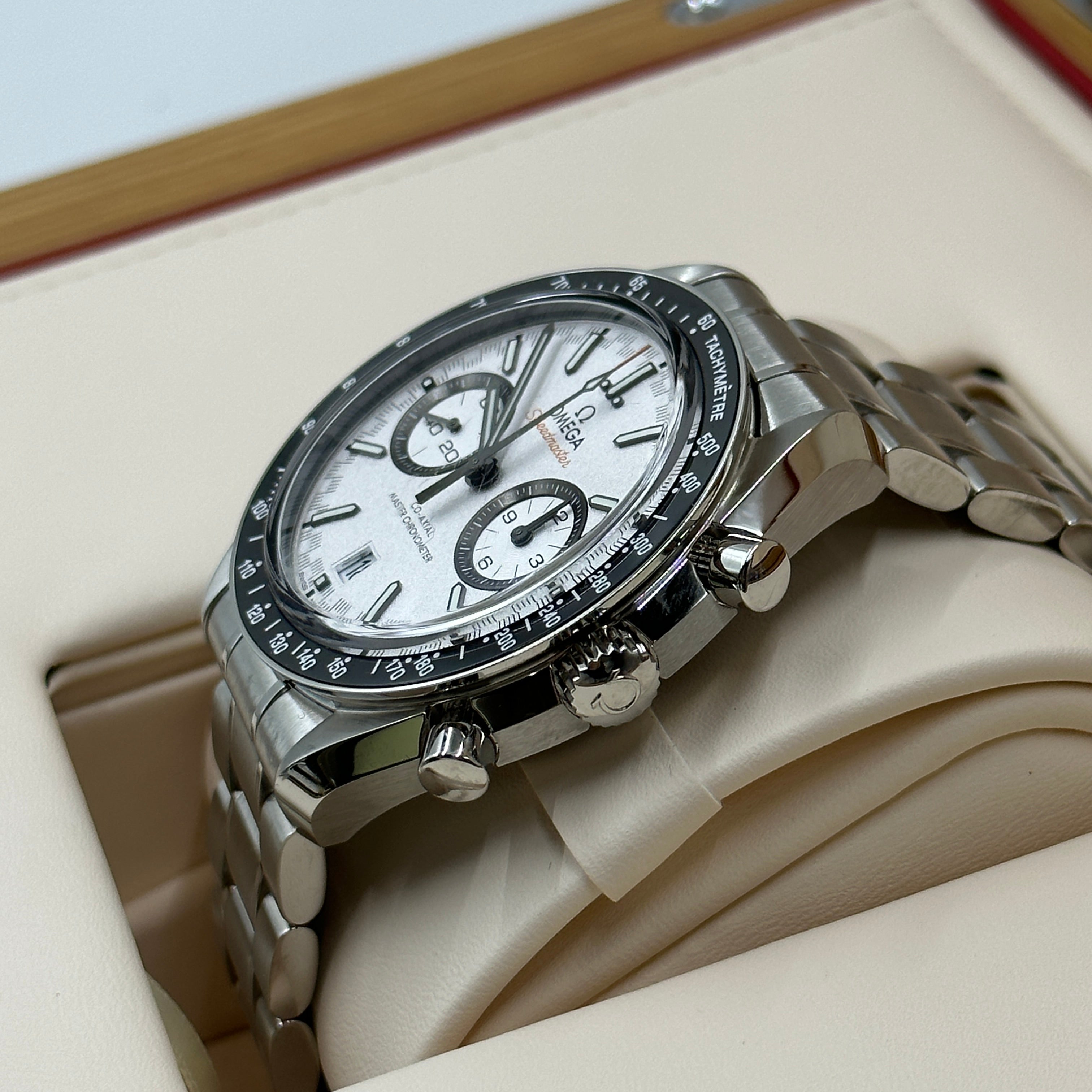 Omega Speedmaster Racing Watch 329.30.44.51.04.001 2026