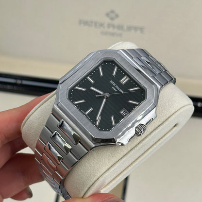 Patek Philippe Cubitus 5821/1A-001 2025