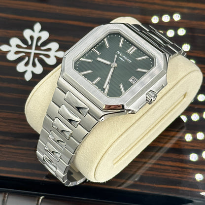 Patek Philippe Cubitus 5821/1A-001 2025