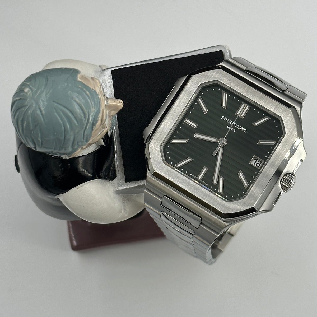 Patek Philippe Cubitus 5821/1A-001 2025